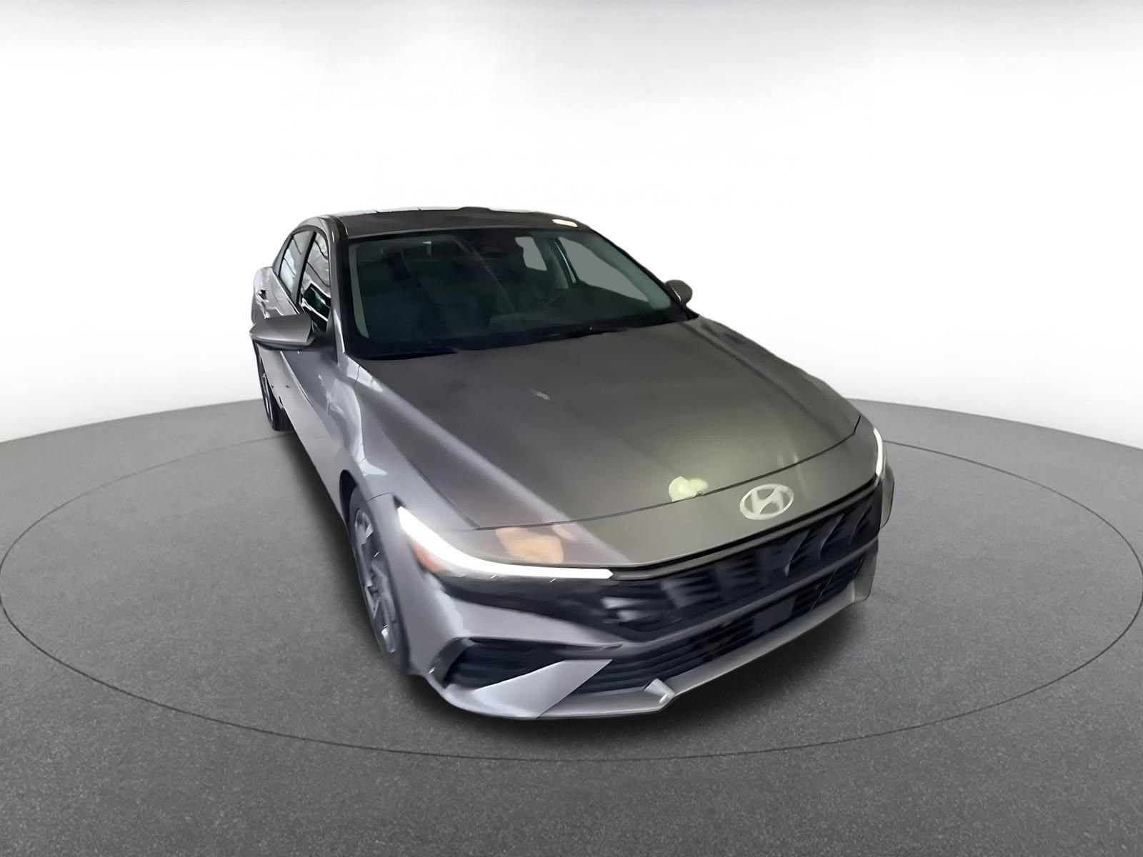 Thumbnail: 2025 Hyundai Elantra - 3