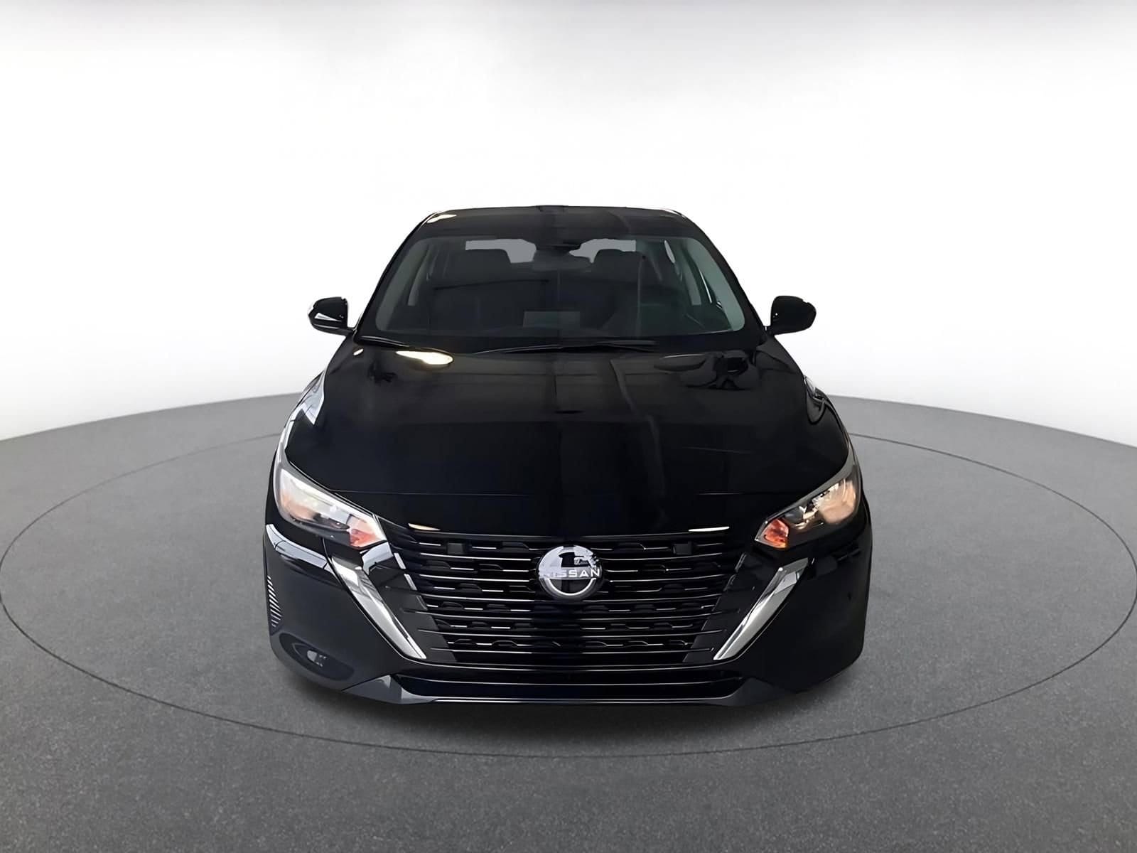 Thumbnail: 2025 Nissan Sentra - 3