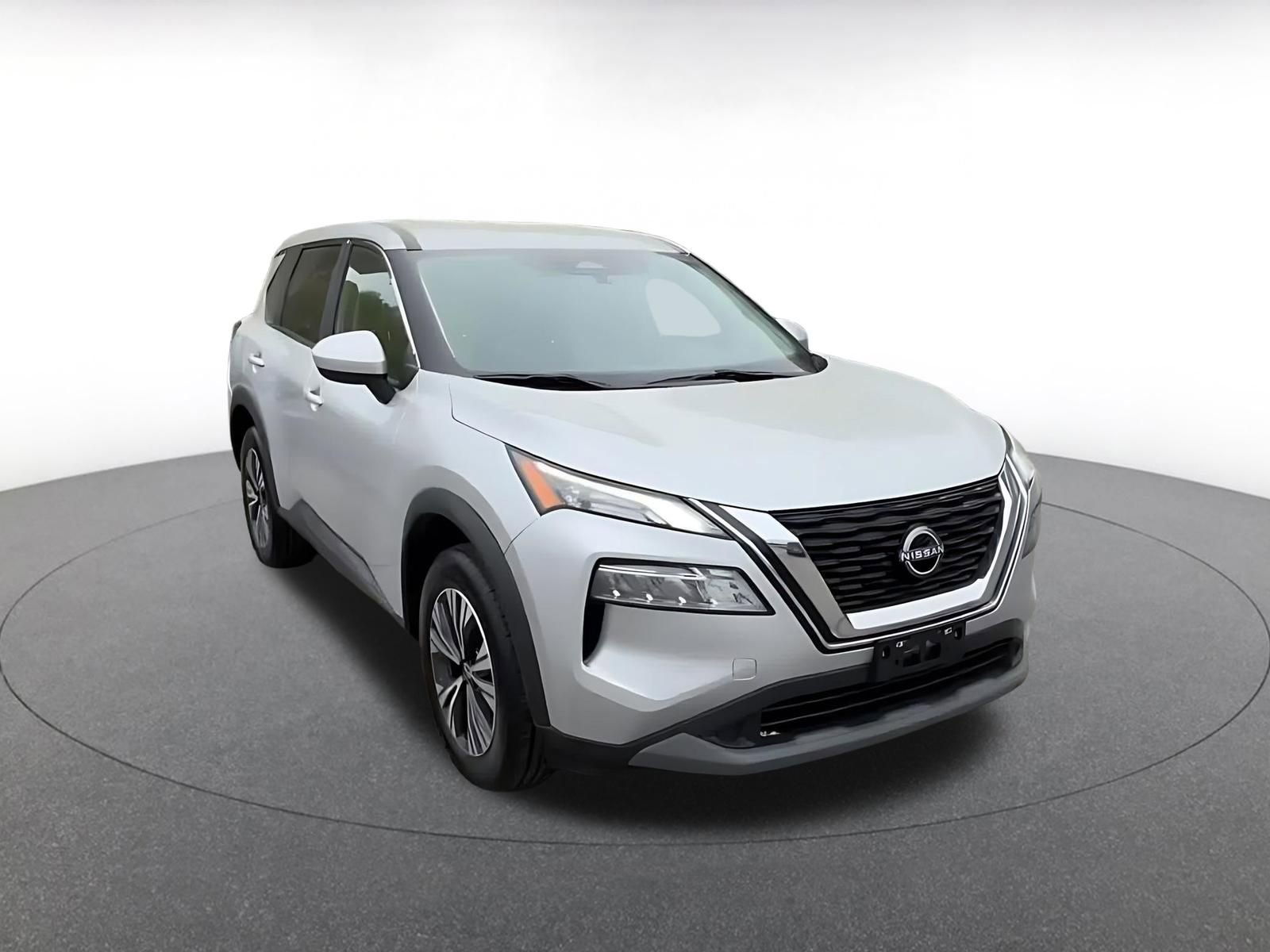 Thumbnail: 2023 Nissan Rogue - 3