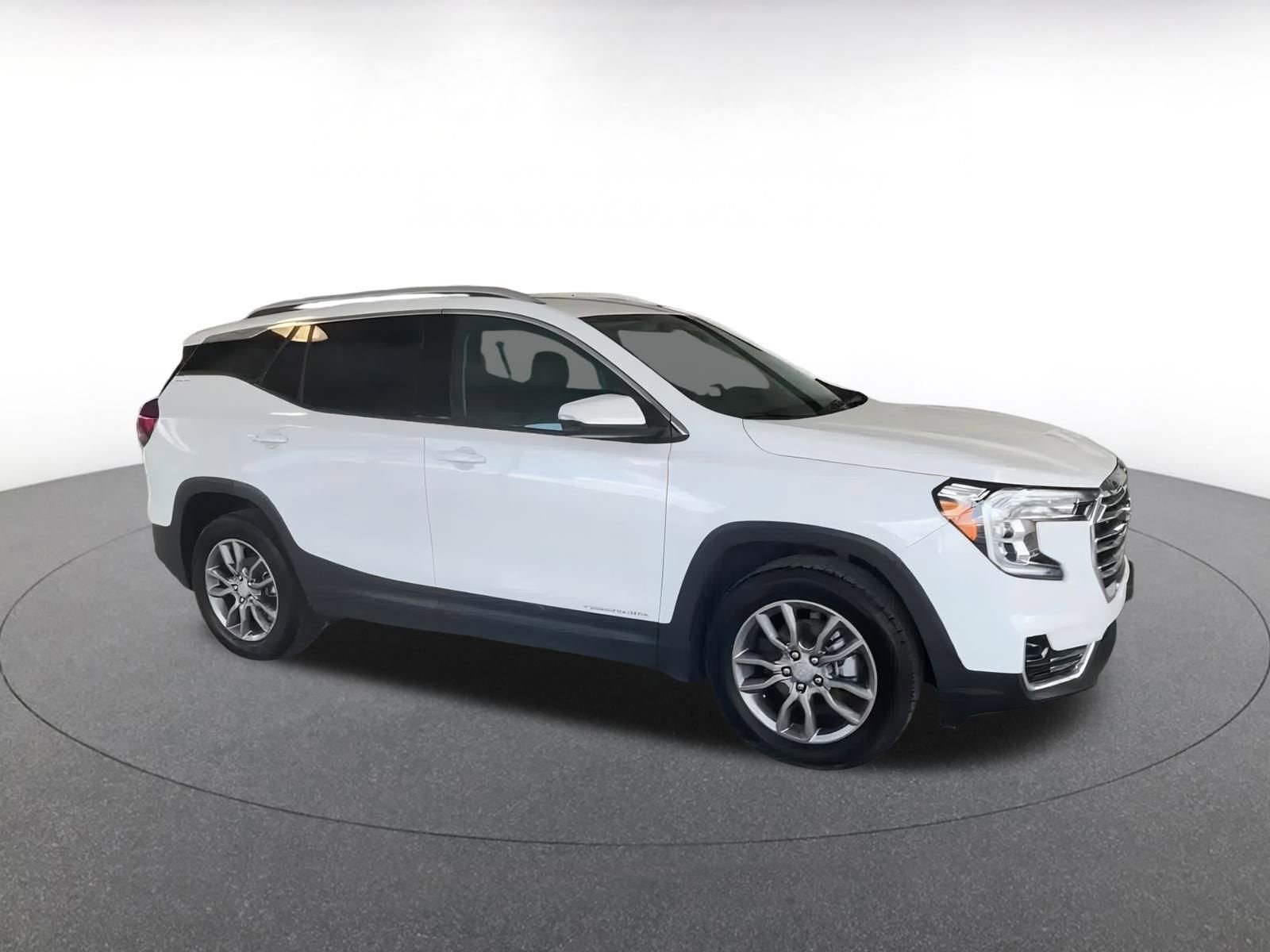Thumbnail: 2024 GMC Terrain - 2