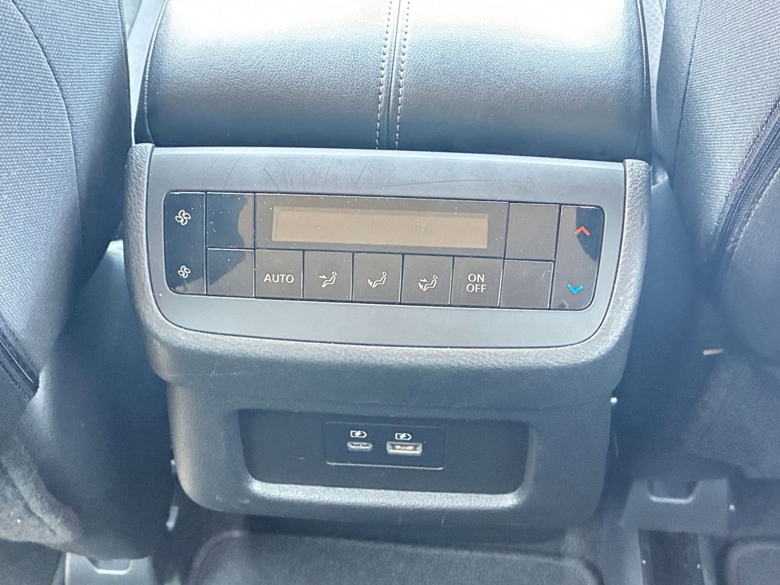 Thumbnail: 2025 Nissan Pathfinder - 30