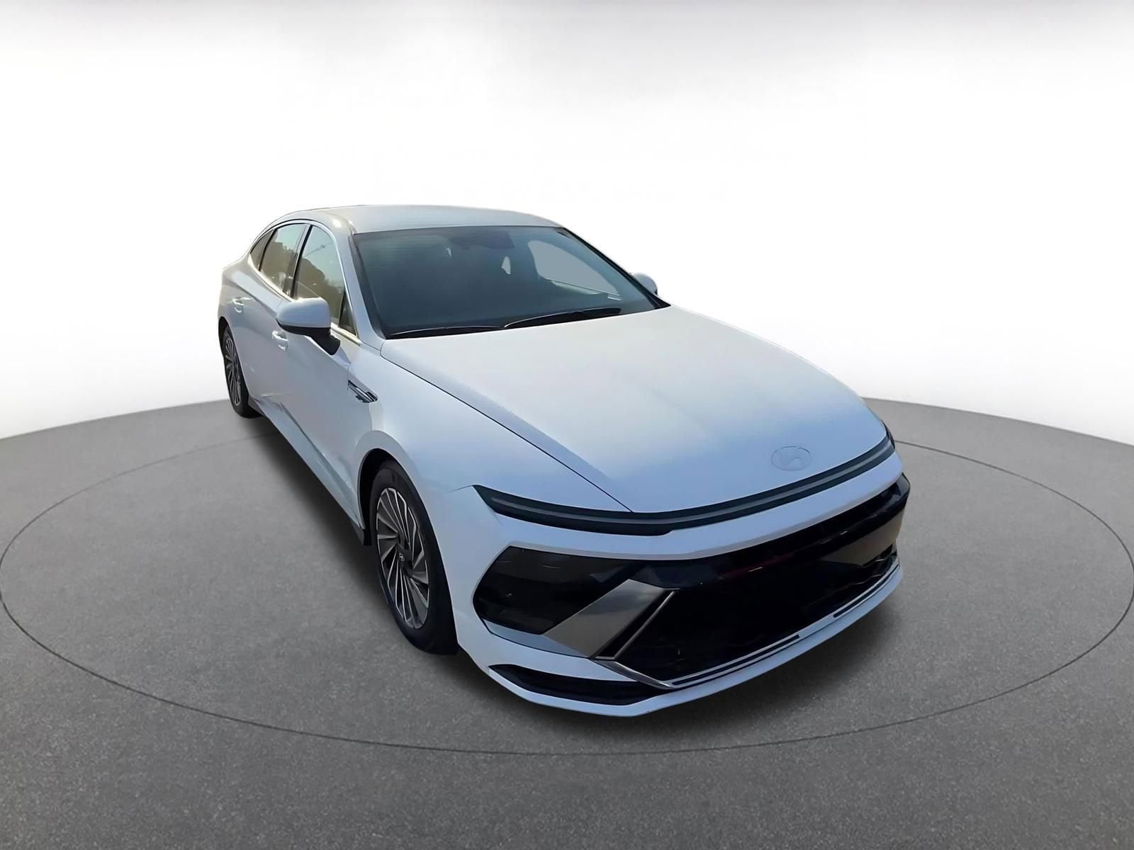 Thumbnail: 2025 Hyundai Sonata - 3