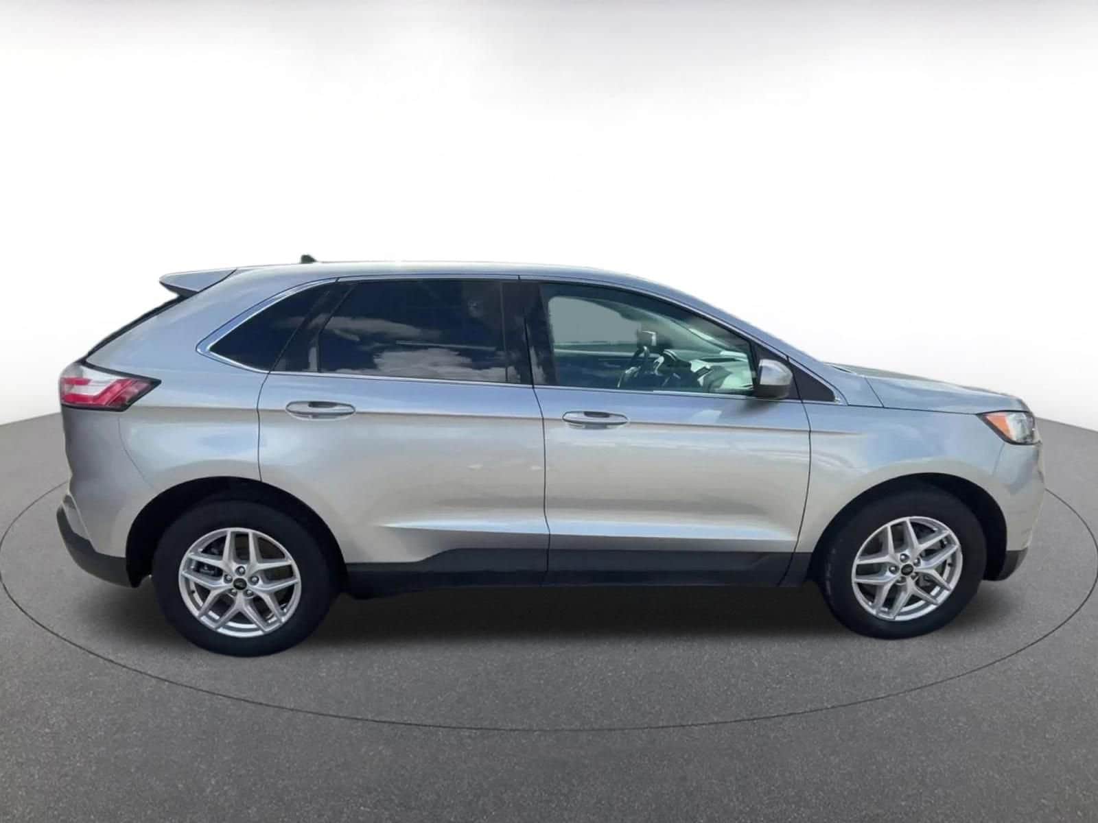 Thumbnail: 2024 Ford Edge - 22