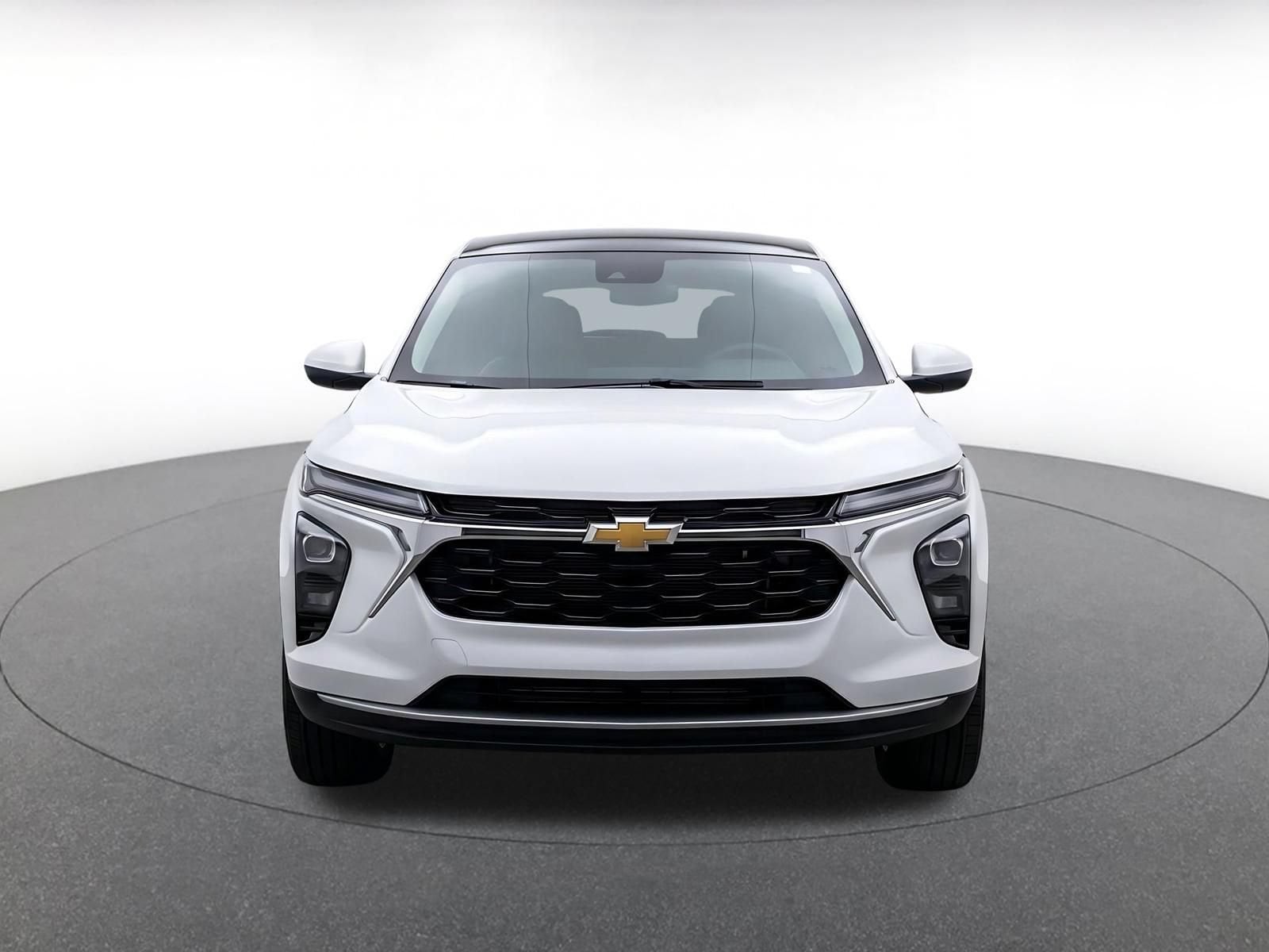 Thumbnail: 2025 Chevrolet Trax - 2