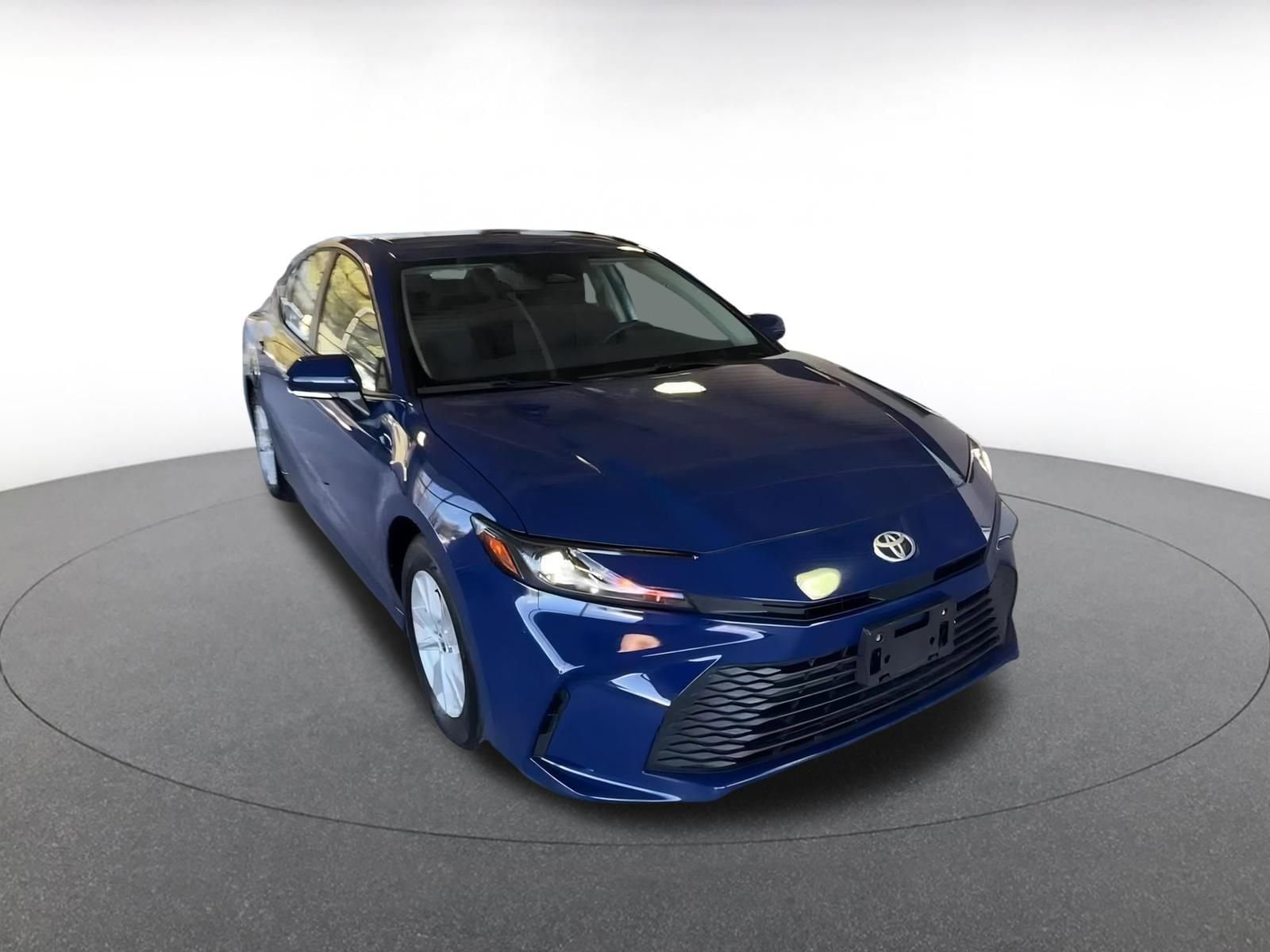 Thumbnail: 2025 Toyota Camry - 7