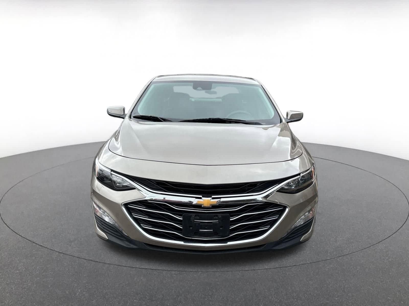 Thumbnail: 2024 Chevrolet Malibu - 6
