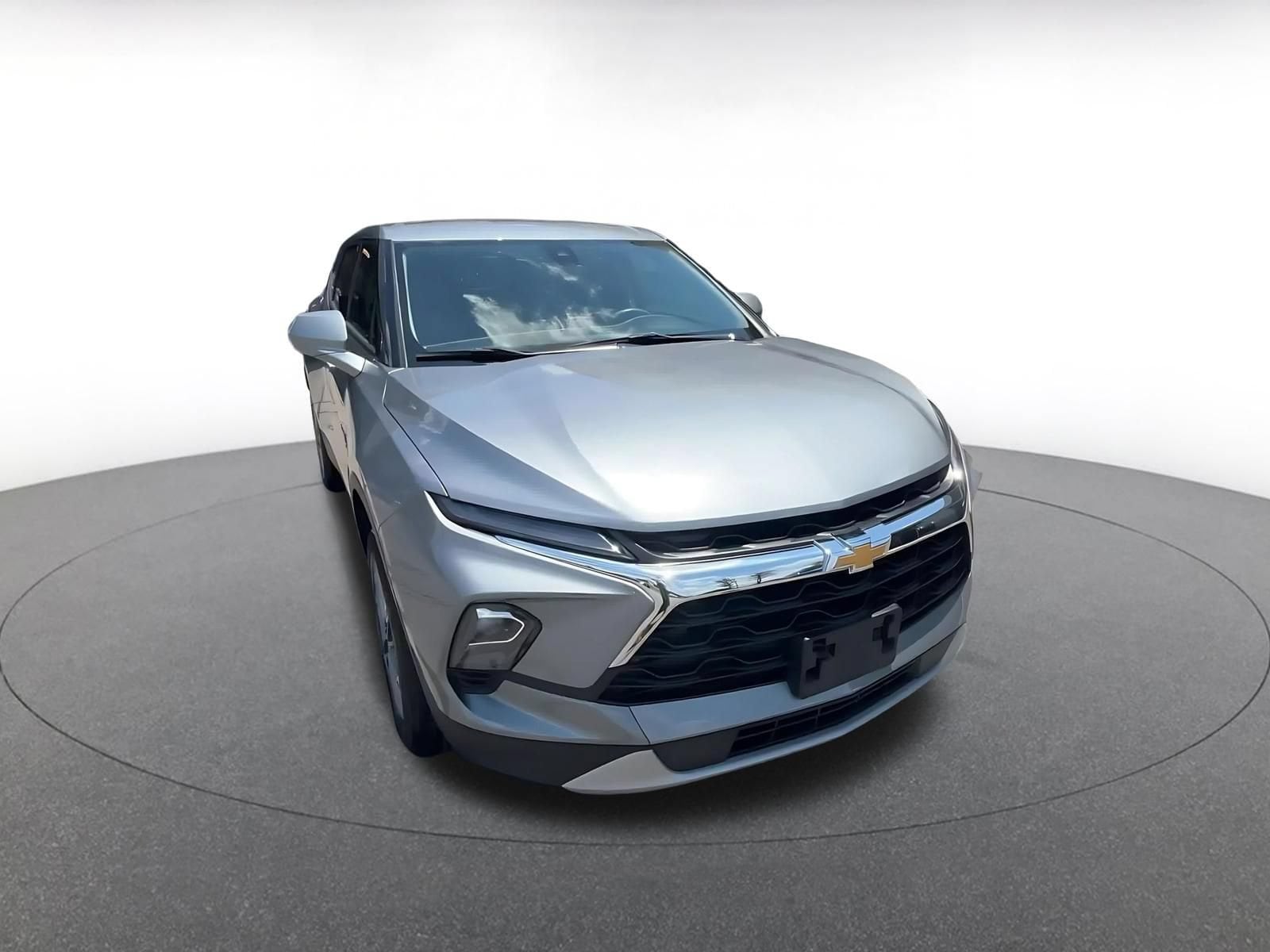 Thumbnail: 2025 Chevrolet Blazer - 3