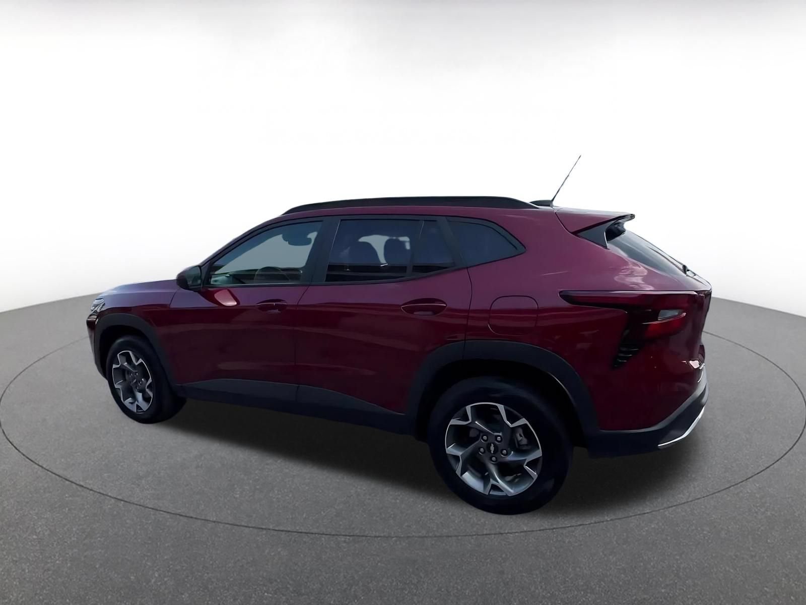 Thumbnail: 2025 Chevrolet Trax - 10