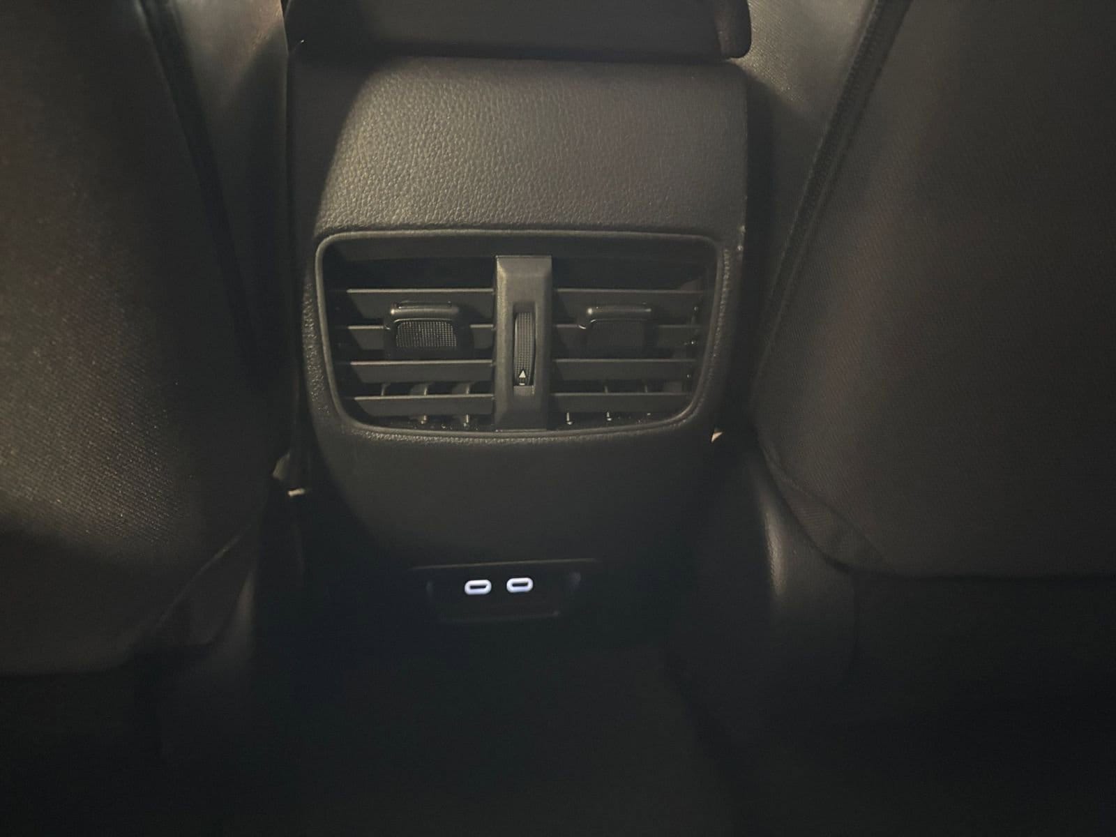 Thumbnail: 2025 Toyota Corolla Cross - 27