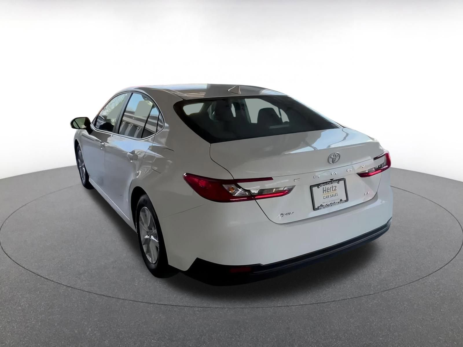 Thumbnail: 2025 Toyota Camry - 15