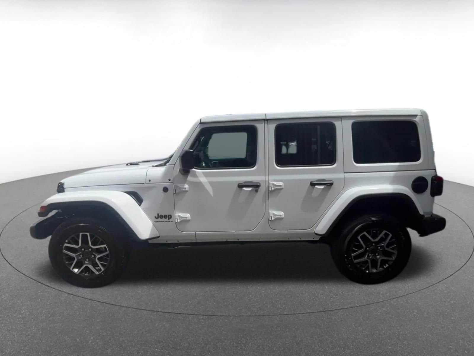 Thumbnail: 2025 Jeep Wrangler - 8