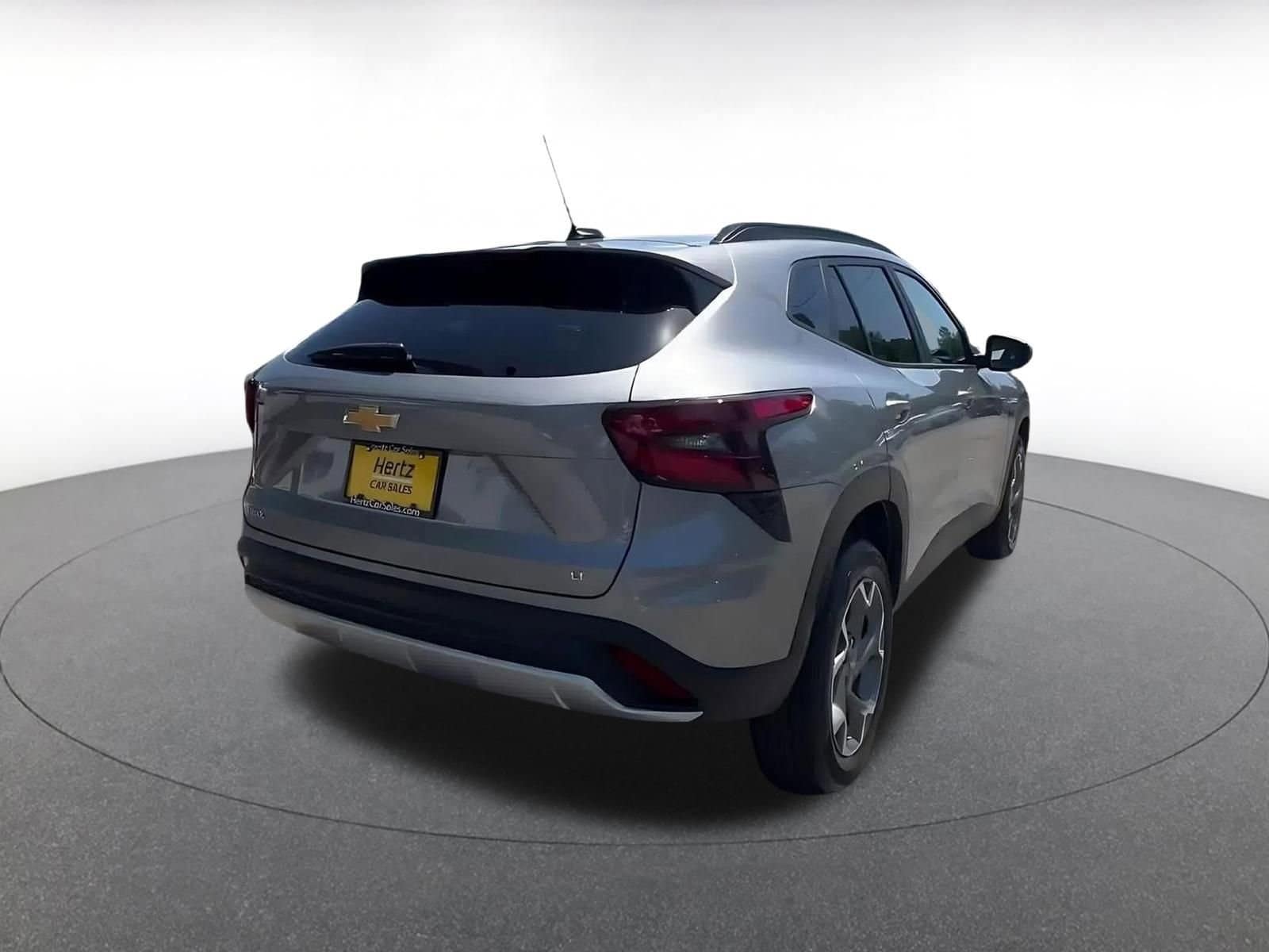 Thumbnail: 2025 Chevrolet Trax - 13