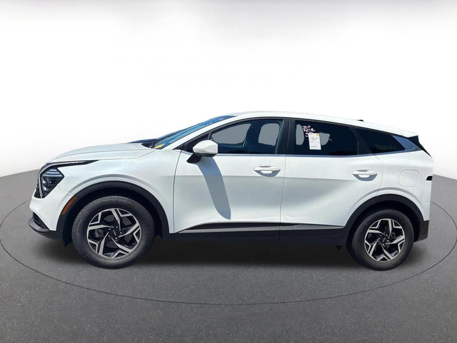 Thumbnail: 2024 Kia Sportage - 5