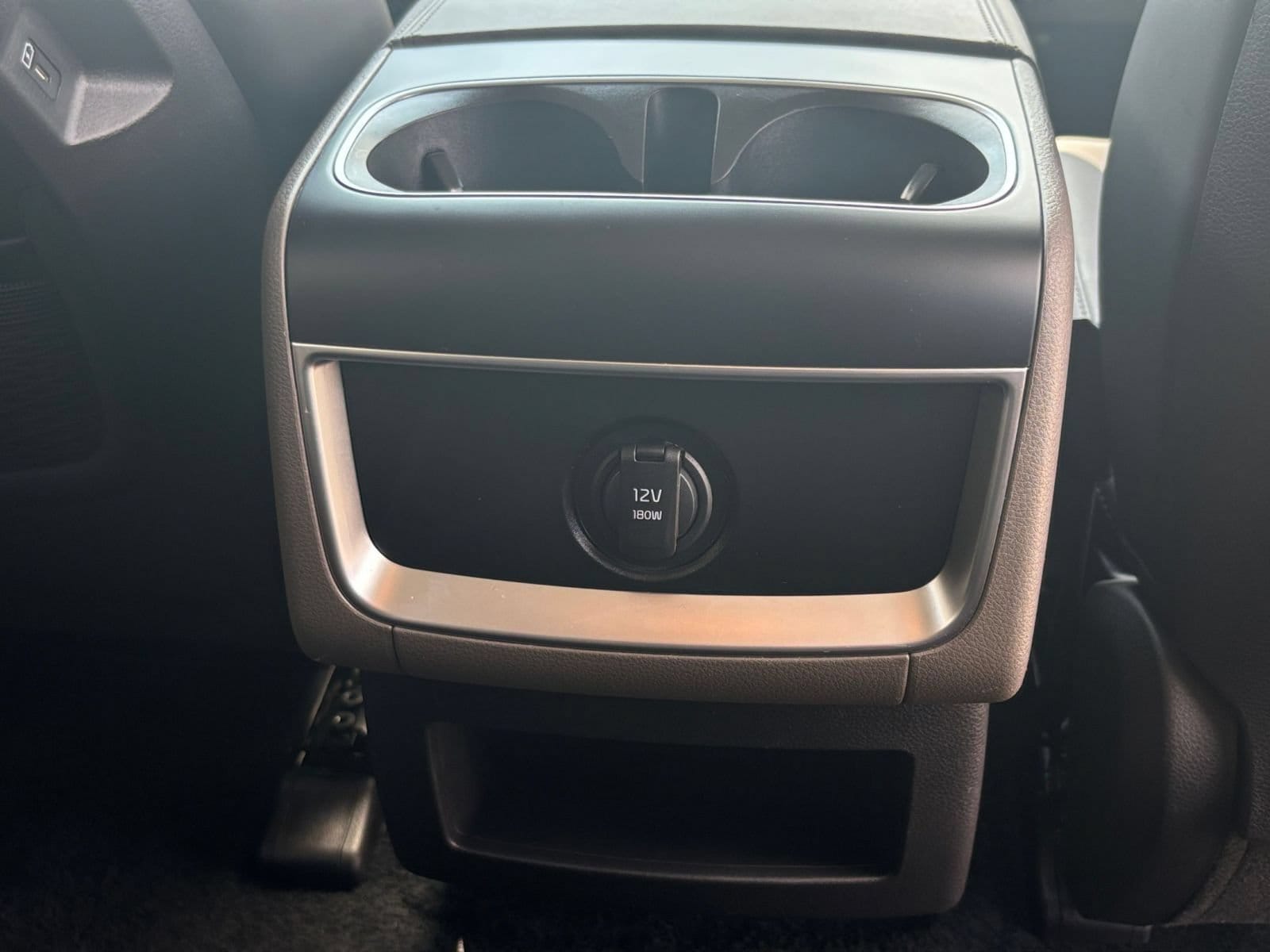 Thumbnail: 2026 Kia Carnival - 24