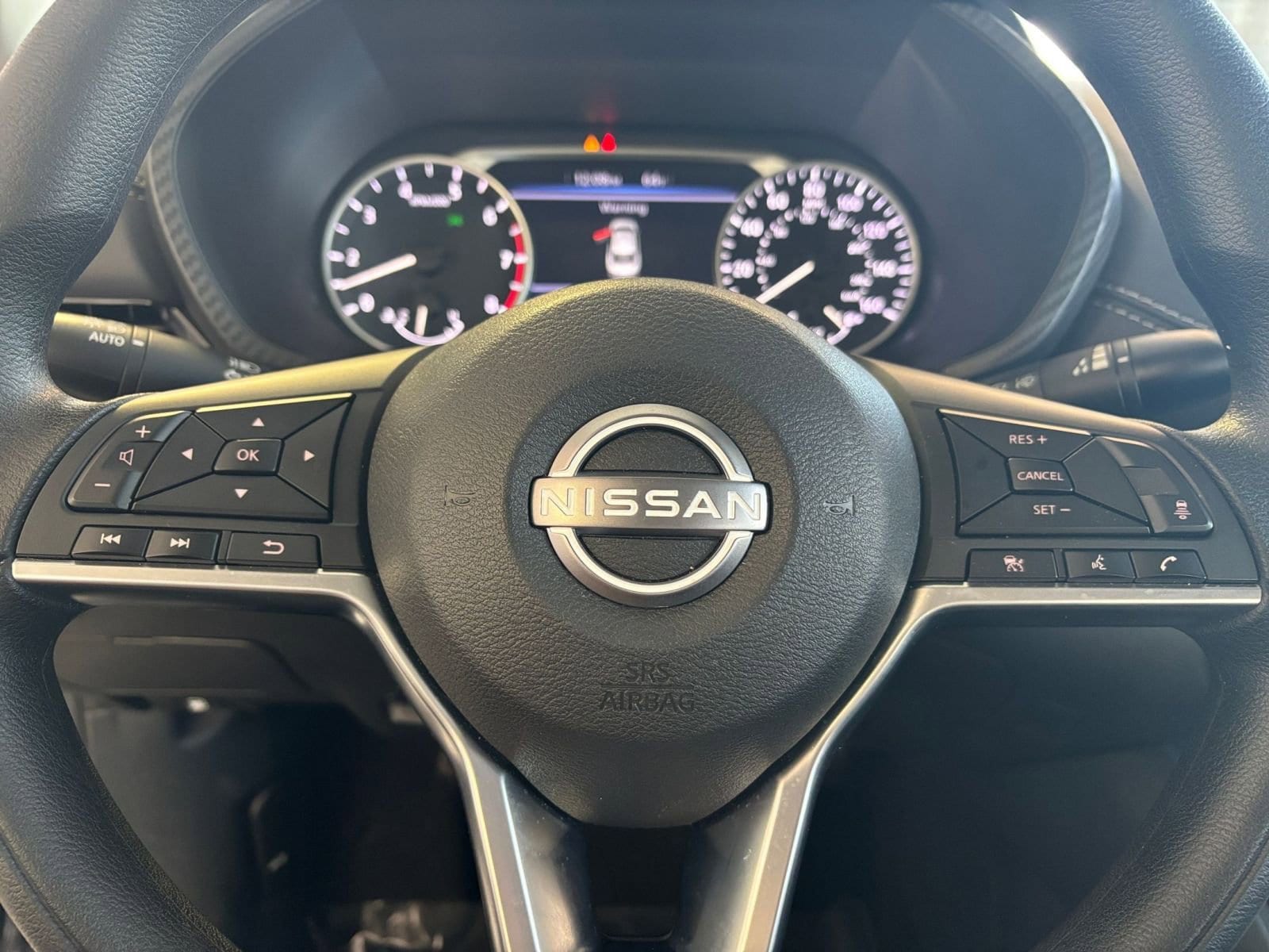 Thumbnail: 2025 Nissan Sentra - 27