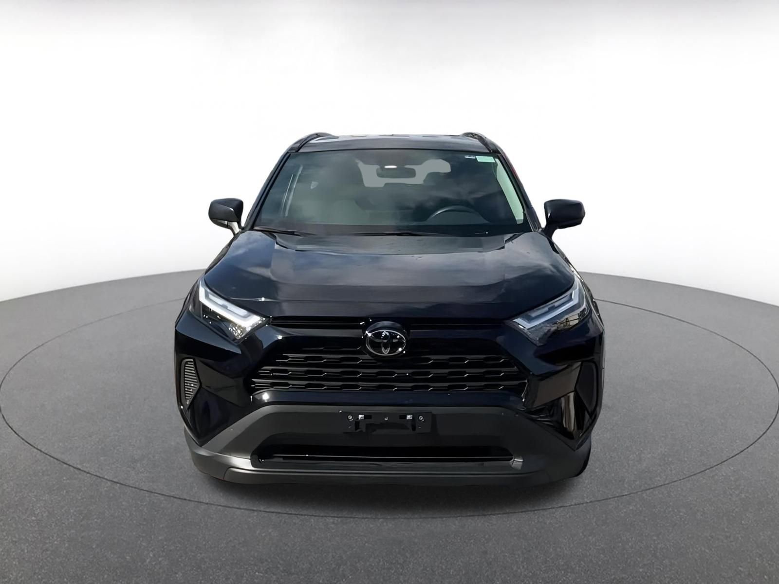 Thumbnail: 2025 Toyota RAV4 - 5