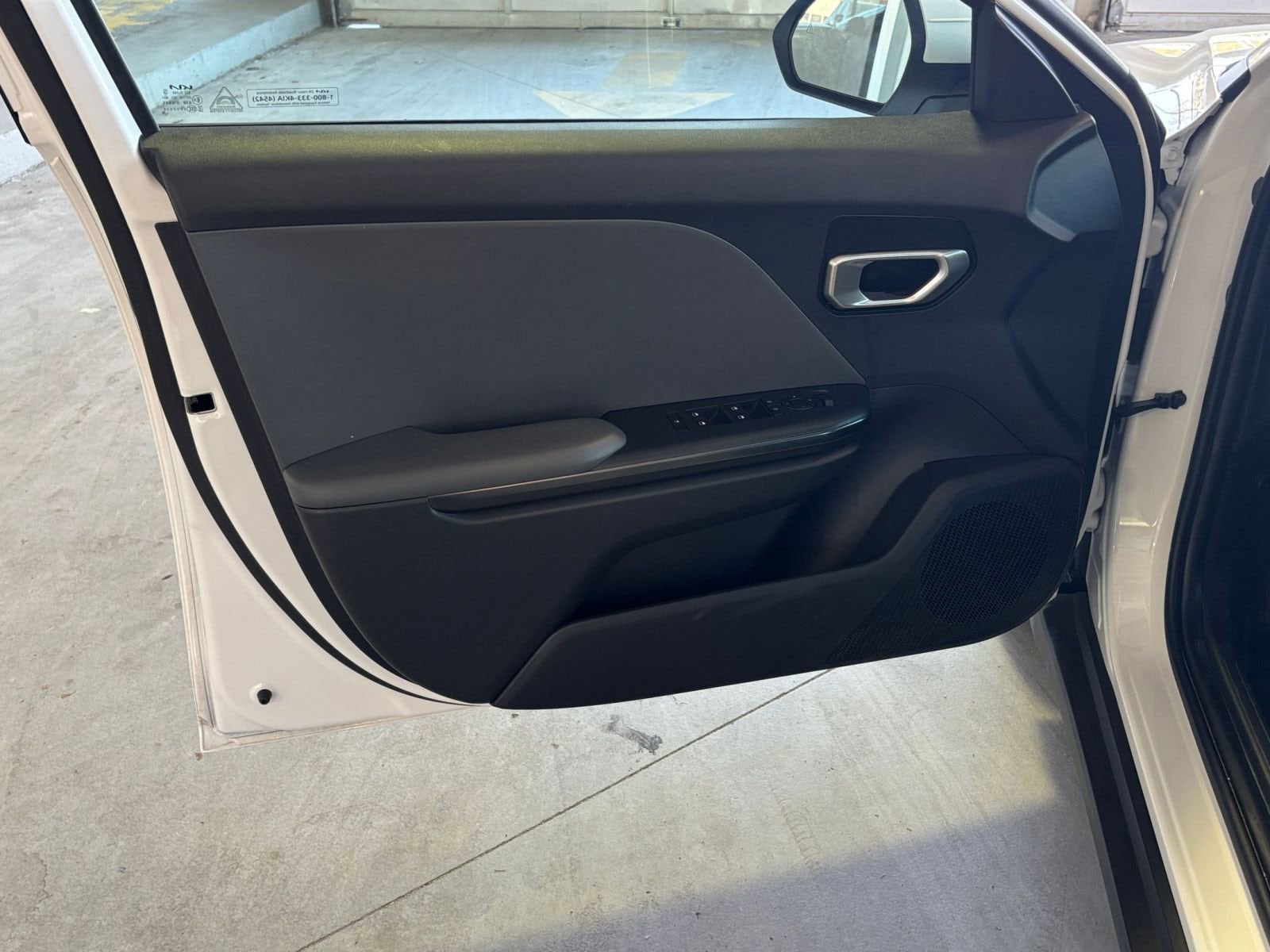 Thumbnail: 2025 Kia K4 - 20