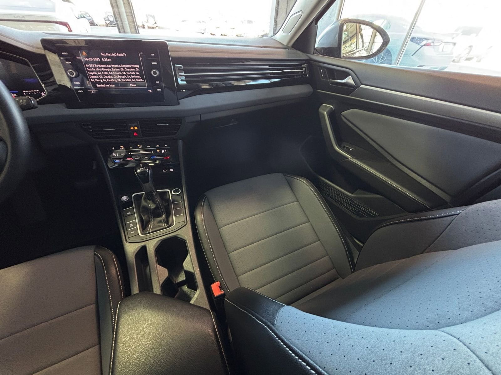 Thumbnail: 2025 Volkswagen Jetta - 35