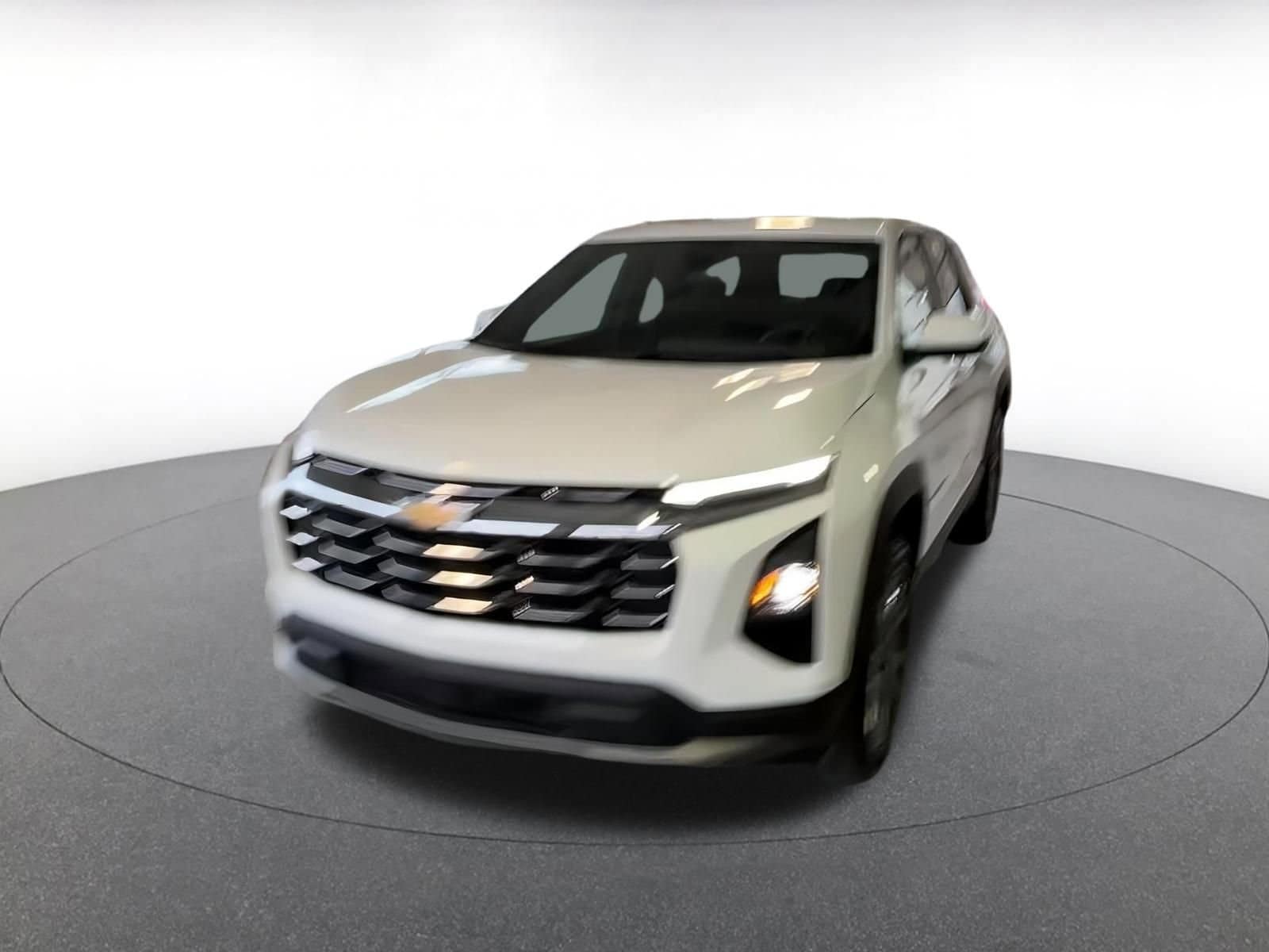 Thumbnail: 2025 Chevrolet Equinox - 6