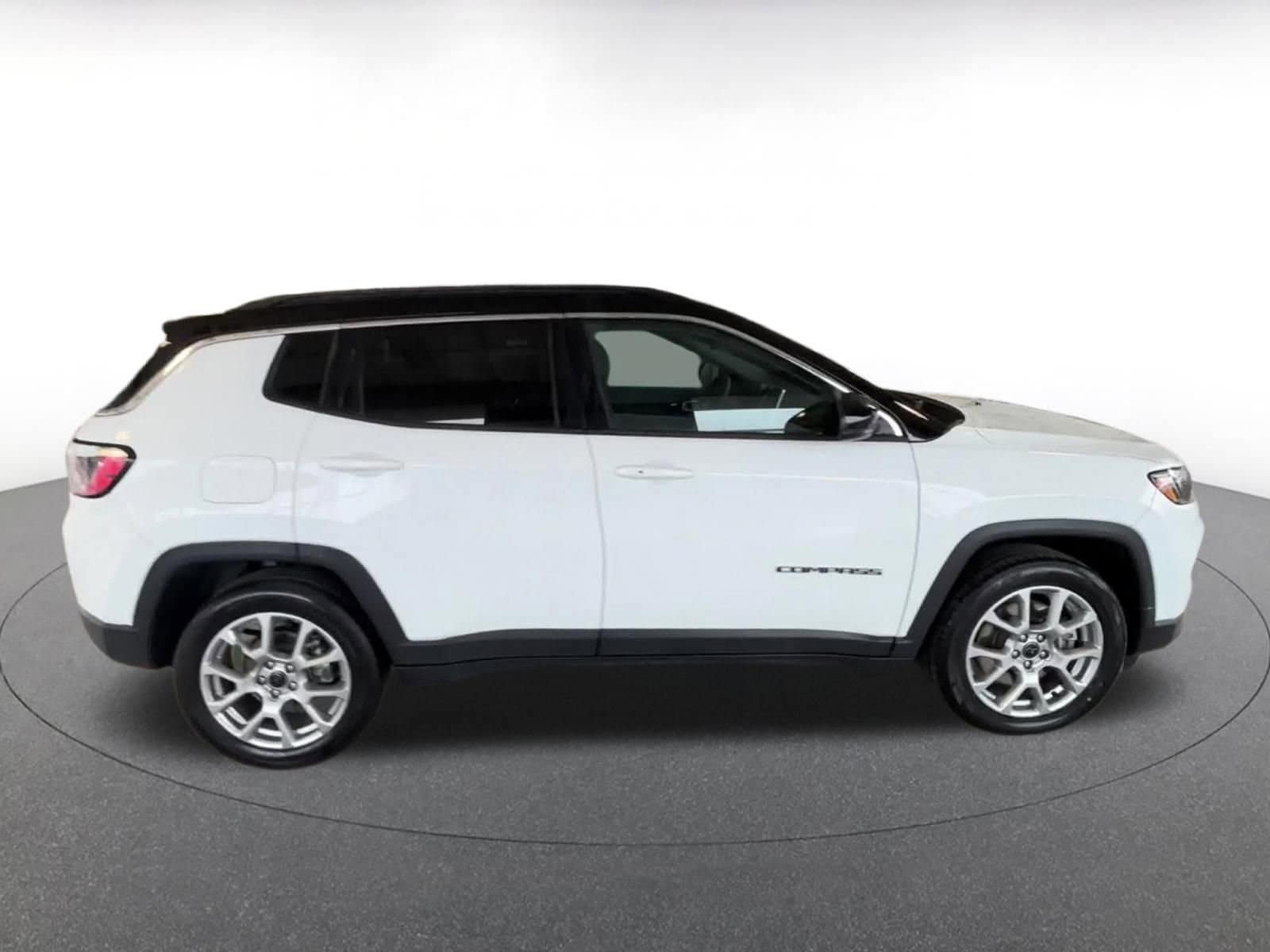 Thumbnail: 2025 Jeep Compass - 16