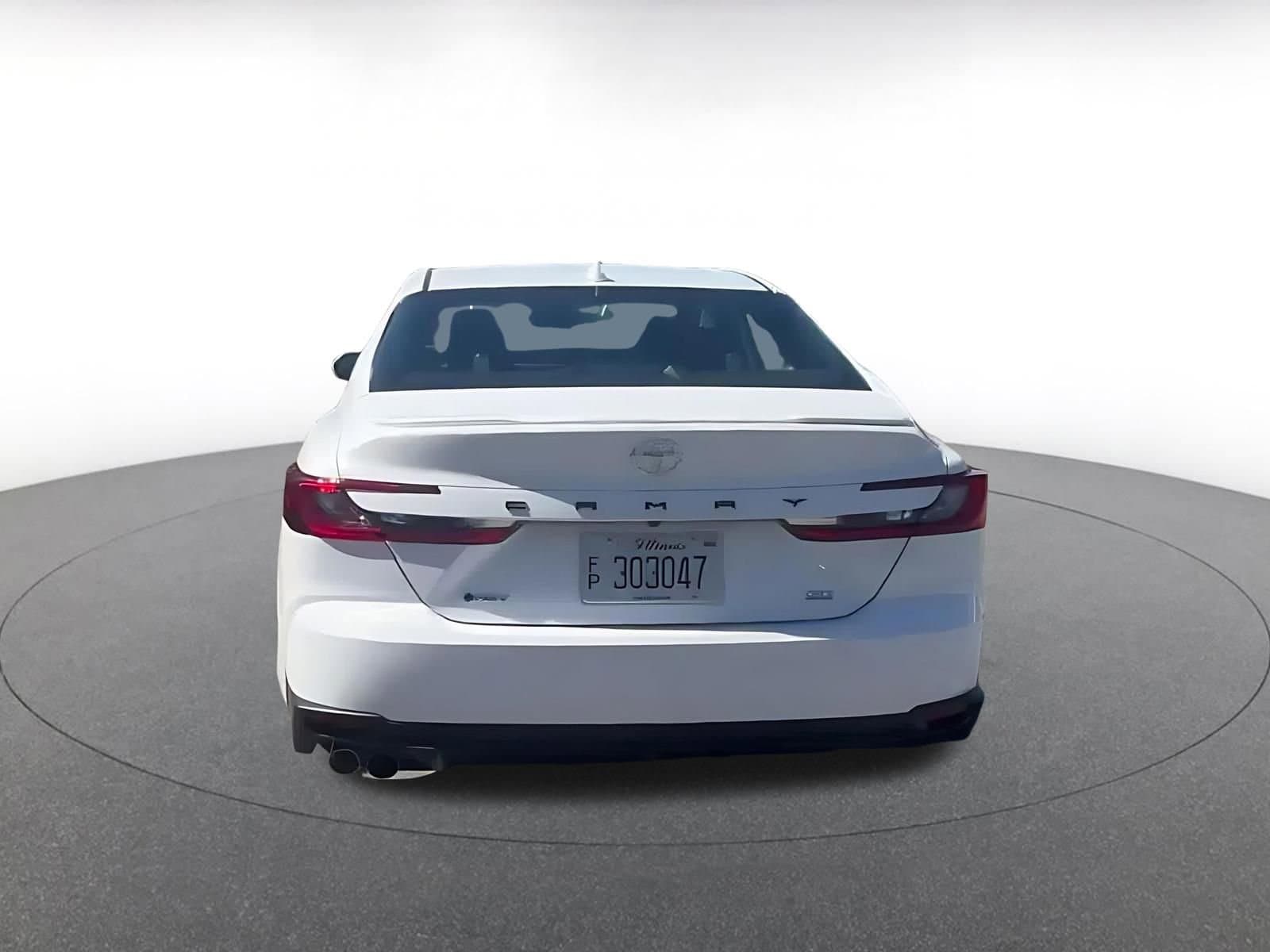 Thumbnail: 2025 Toyota Camry - 18