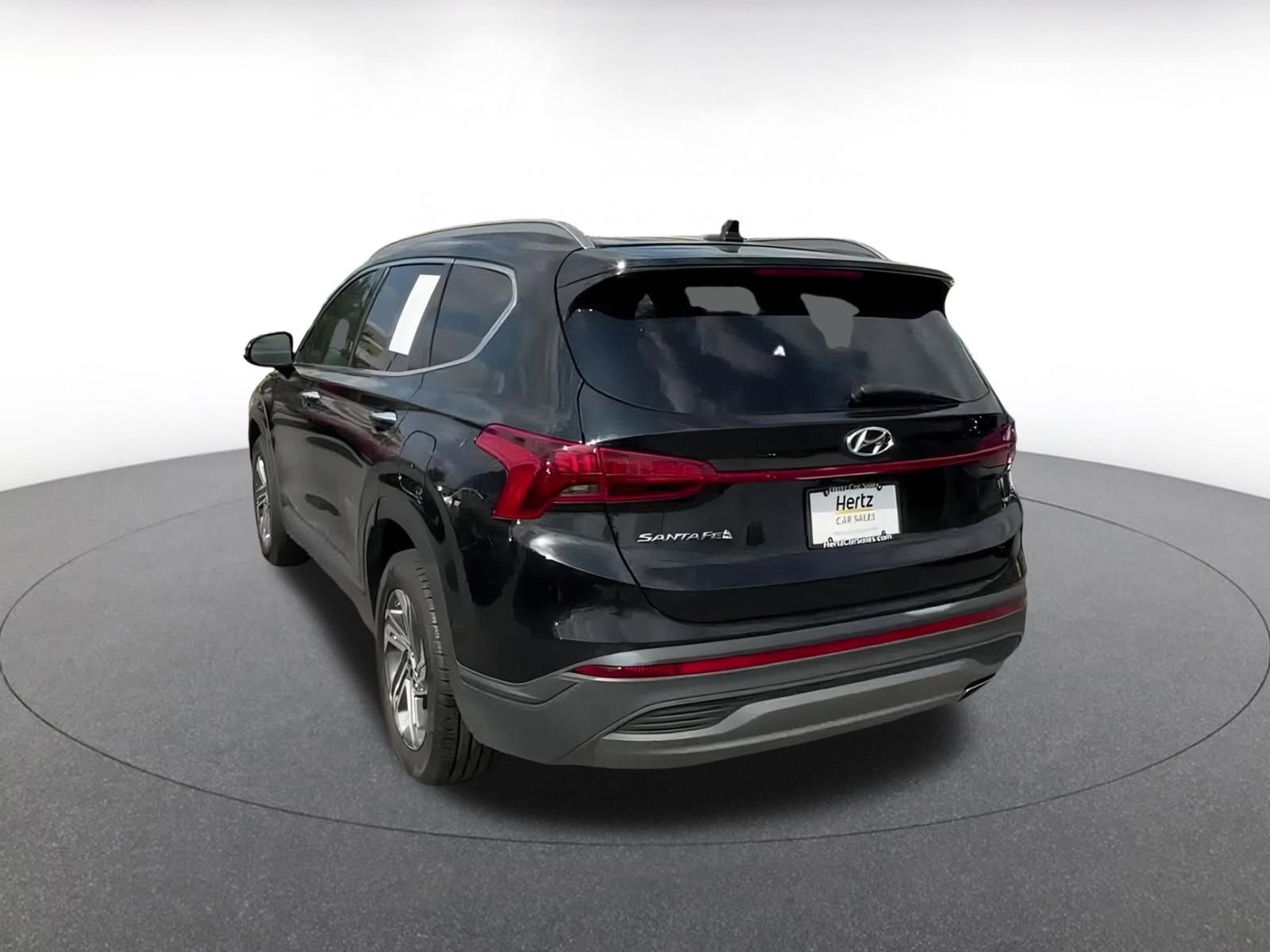 Thumbnail: 2023 Hyundai Santa Fe - 10