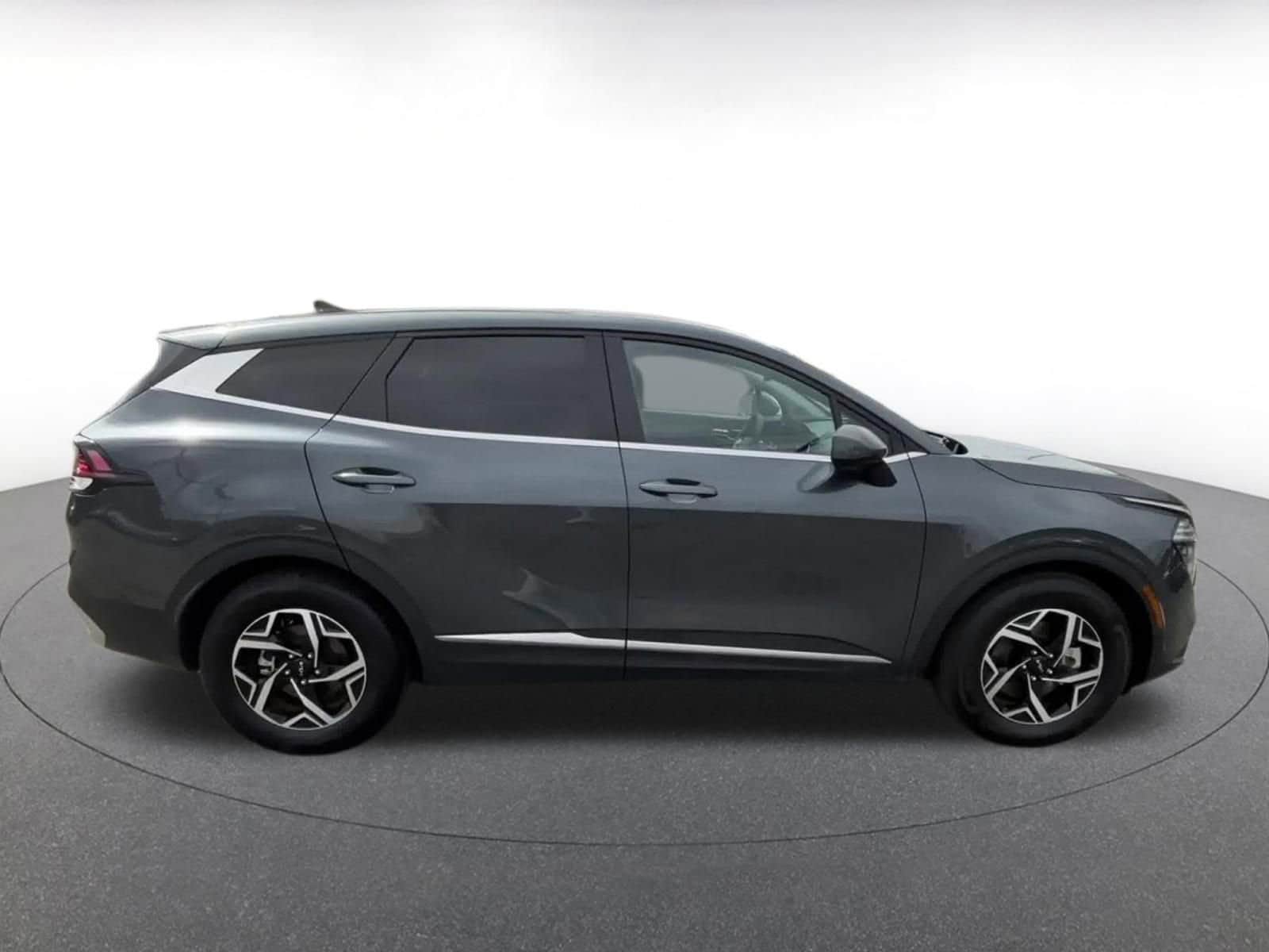 Thumbnail: 2025 Kia Sportage - 16