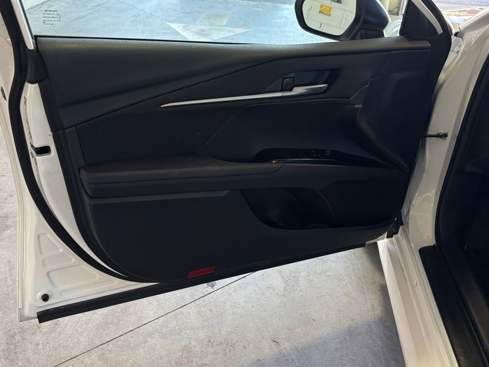 Thumbnail: 2025 Toyota Camry - 26