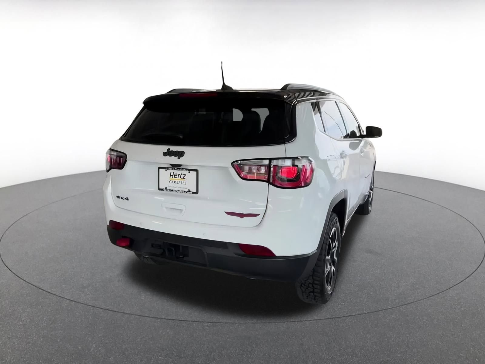 Thumbnail: 2025 Jeep Compass - 13