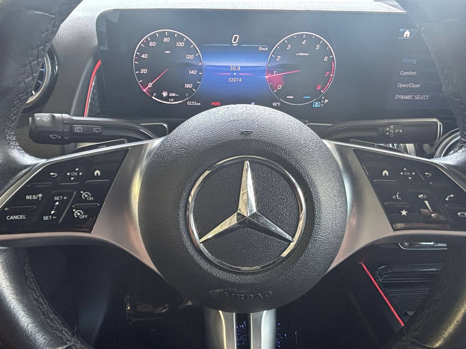 Thumbnail: 2025 Mercedes-Benz GLB - 28