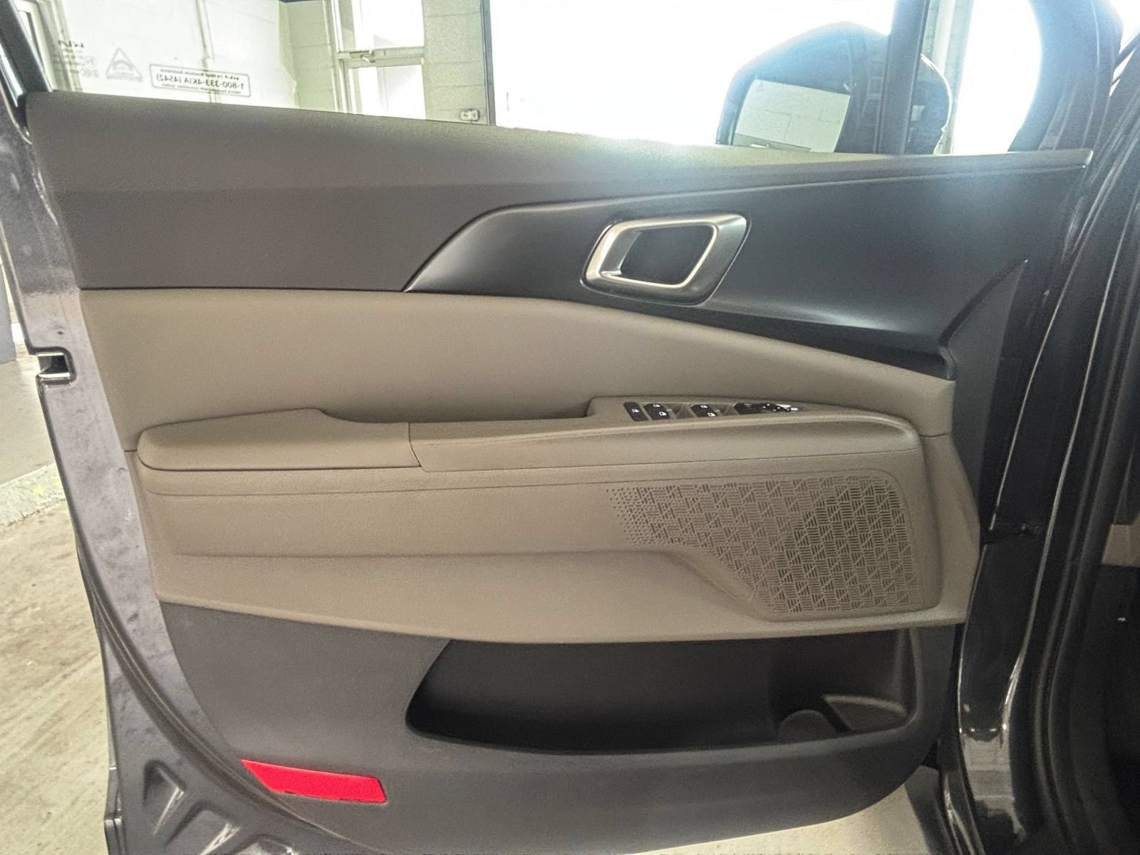 Thumbnail: 2026 Kia Carnival - 18