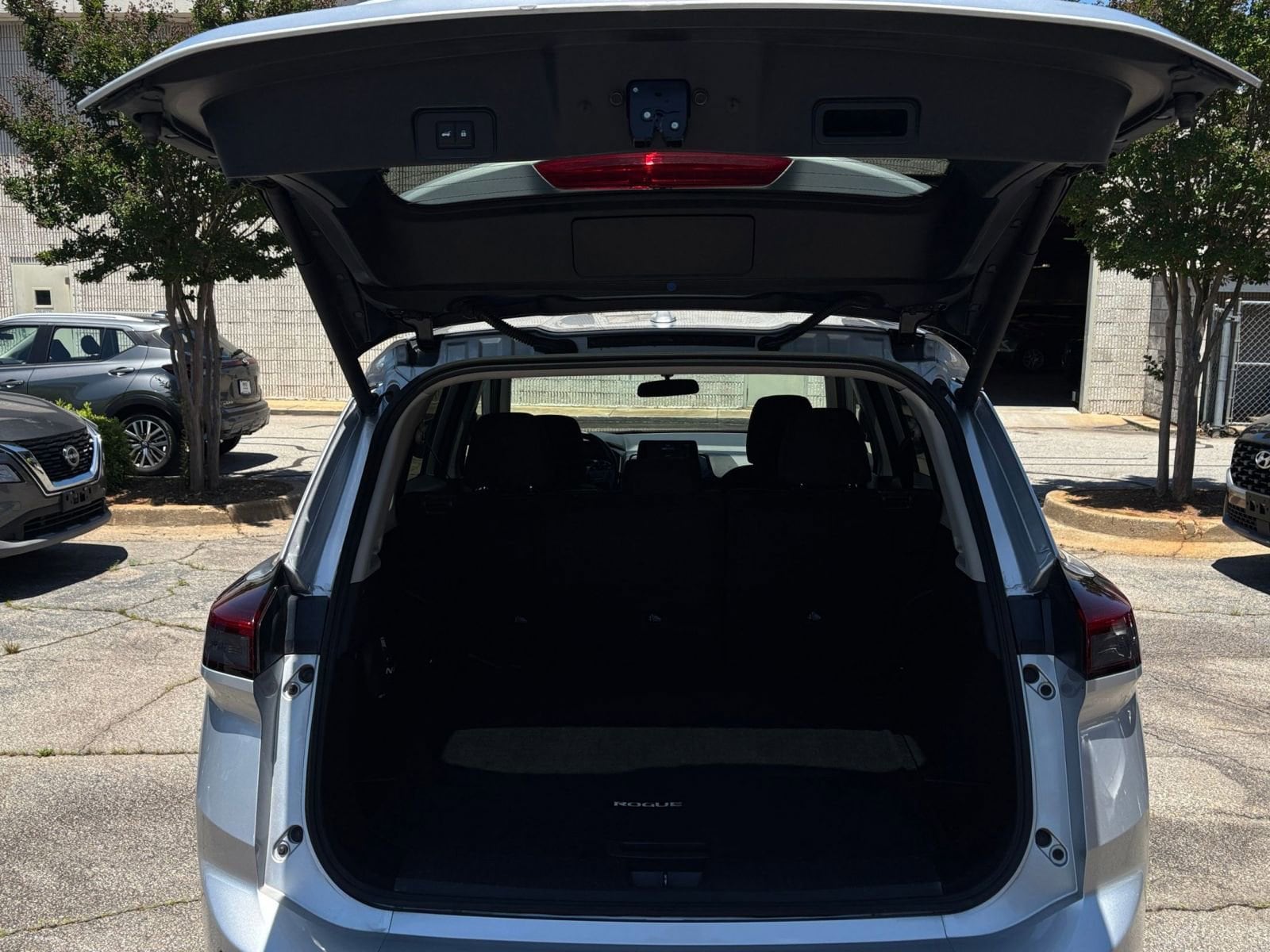2024 Nissan Rogue SV 31