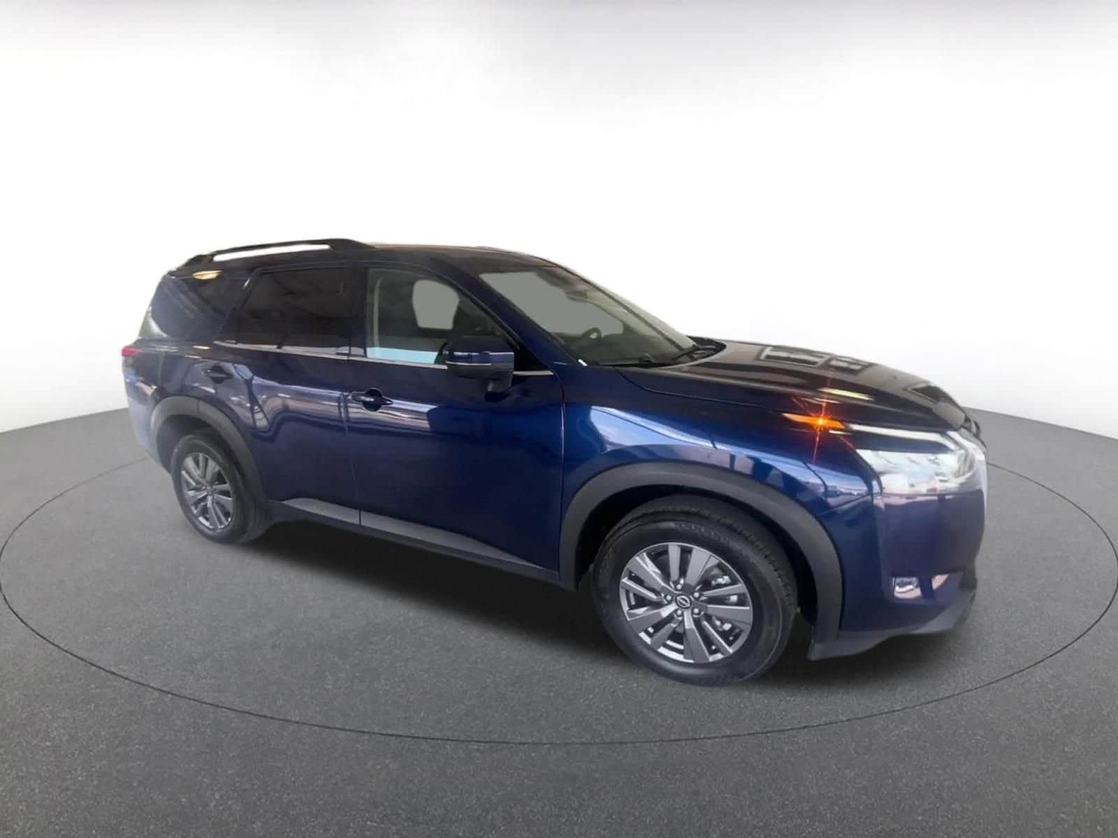 Thumbnail: 2025 Nissan Pathfinder - 2