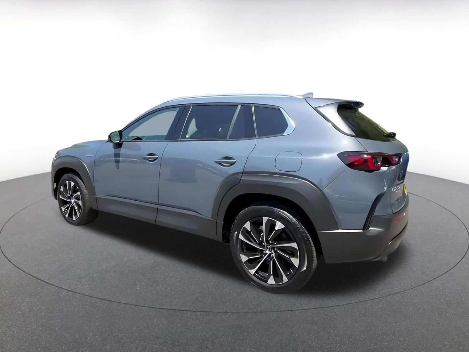 Thumbnail: 2025 Mazda CX-50 - 10