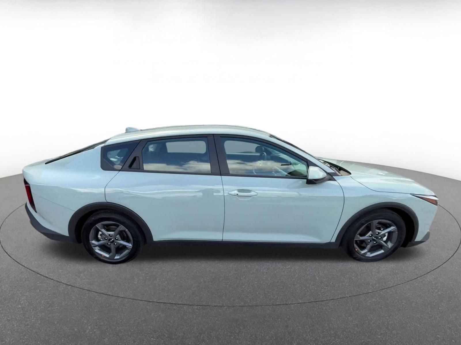 Thumbnail: 2025 Kia K4 - 16