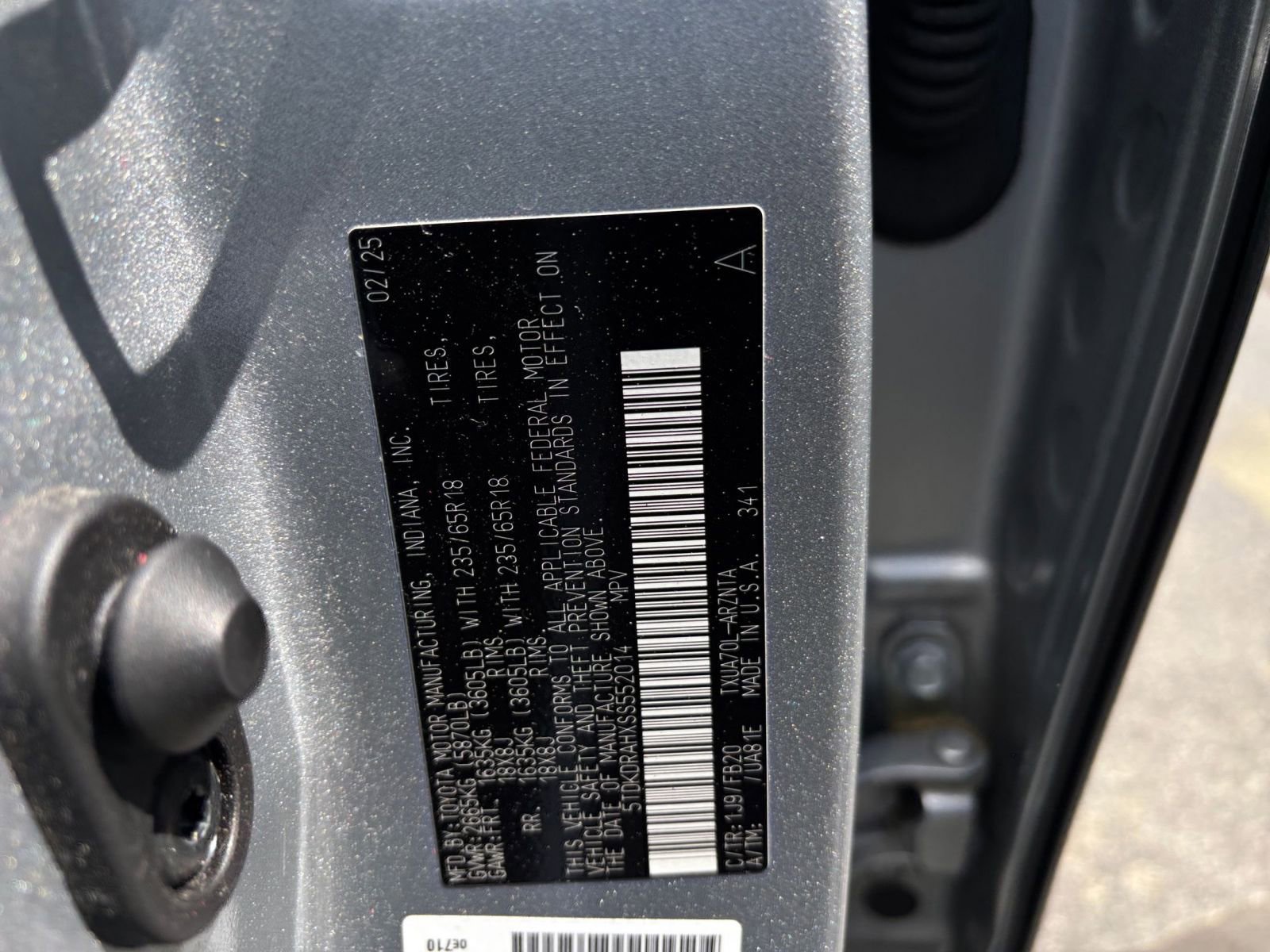 Thumbnail: 2025 Toyota Highlander - 30