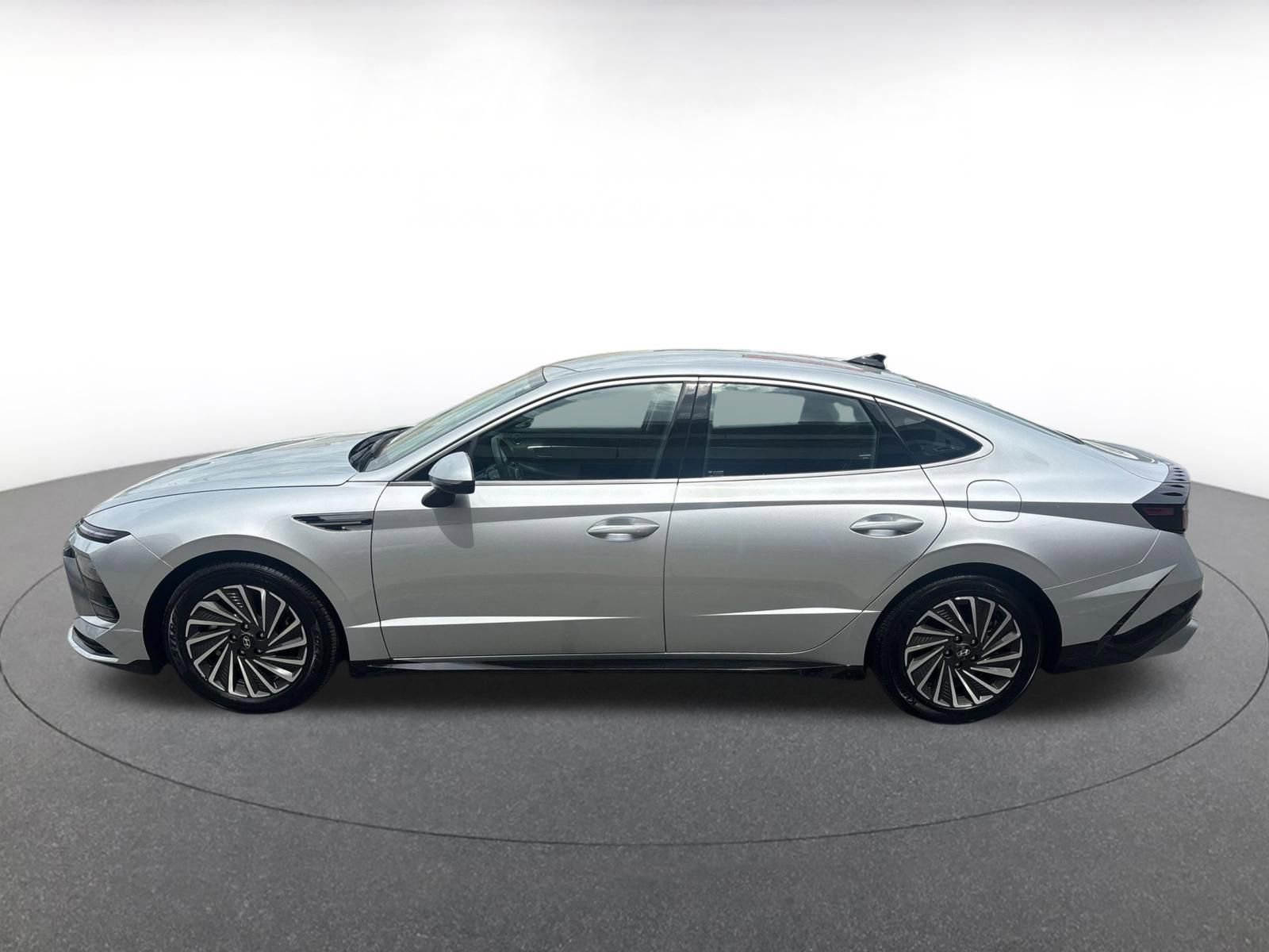 Thumbnail: 2025 Hyundai Sonata - 12