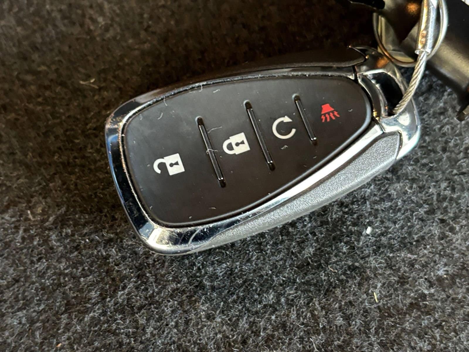 Thumbnail: 2025 Chevrolet Trax - 25