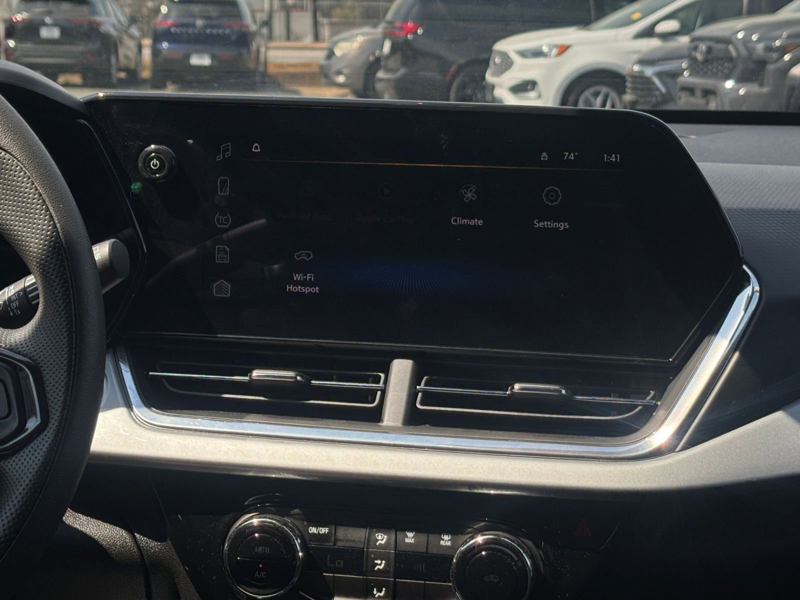 Thumbnail: 2025 Chevrolet Trax - 17