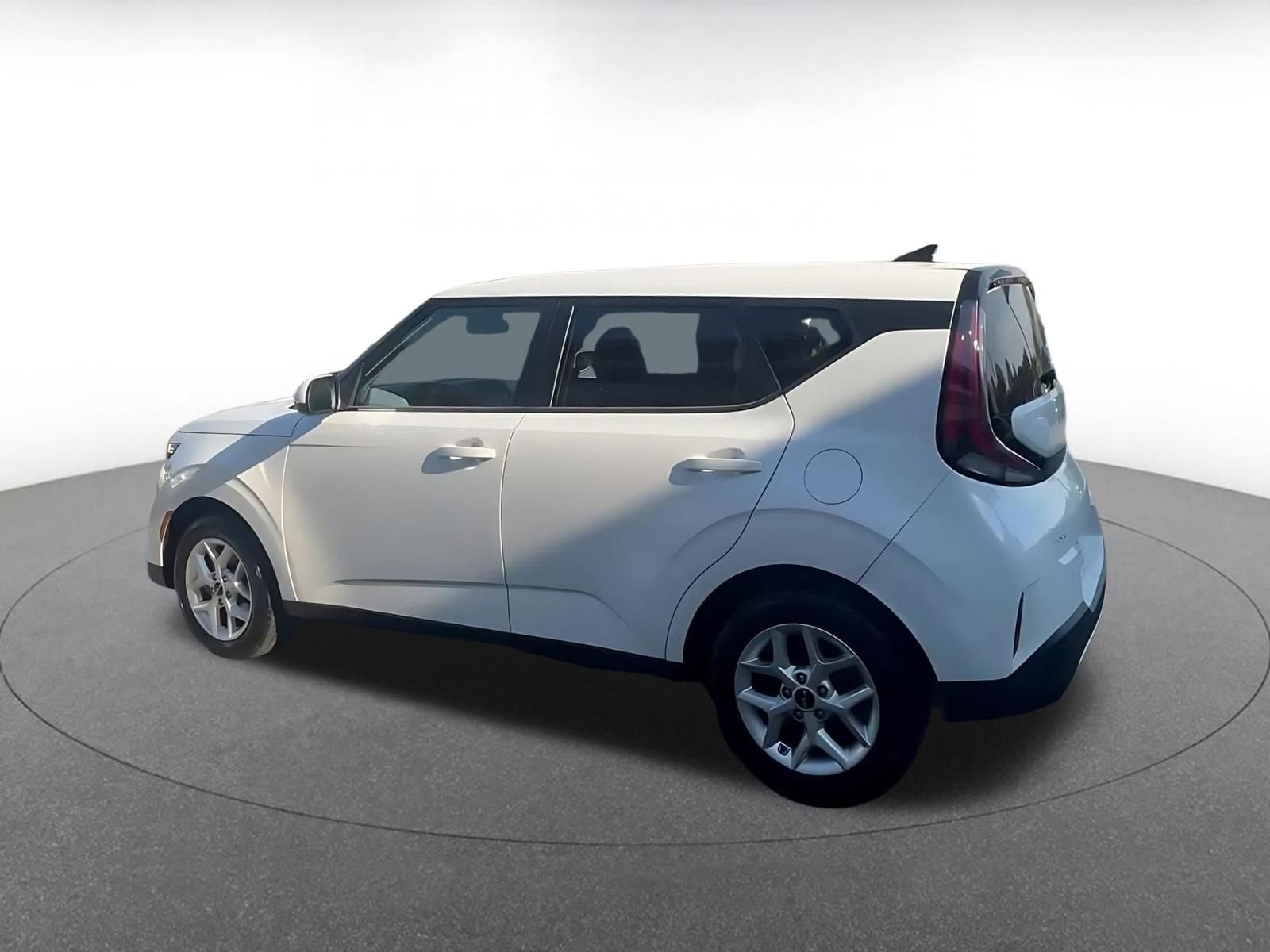 Thumbnail: 2025 Kia Soul - 10