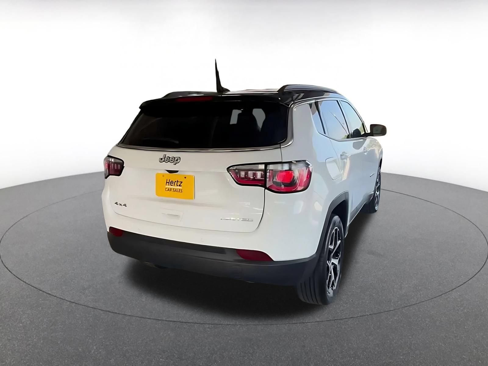 Thumbnail: 2025 Jeep Compass - 15