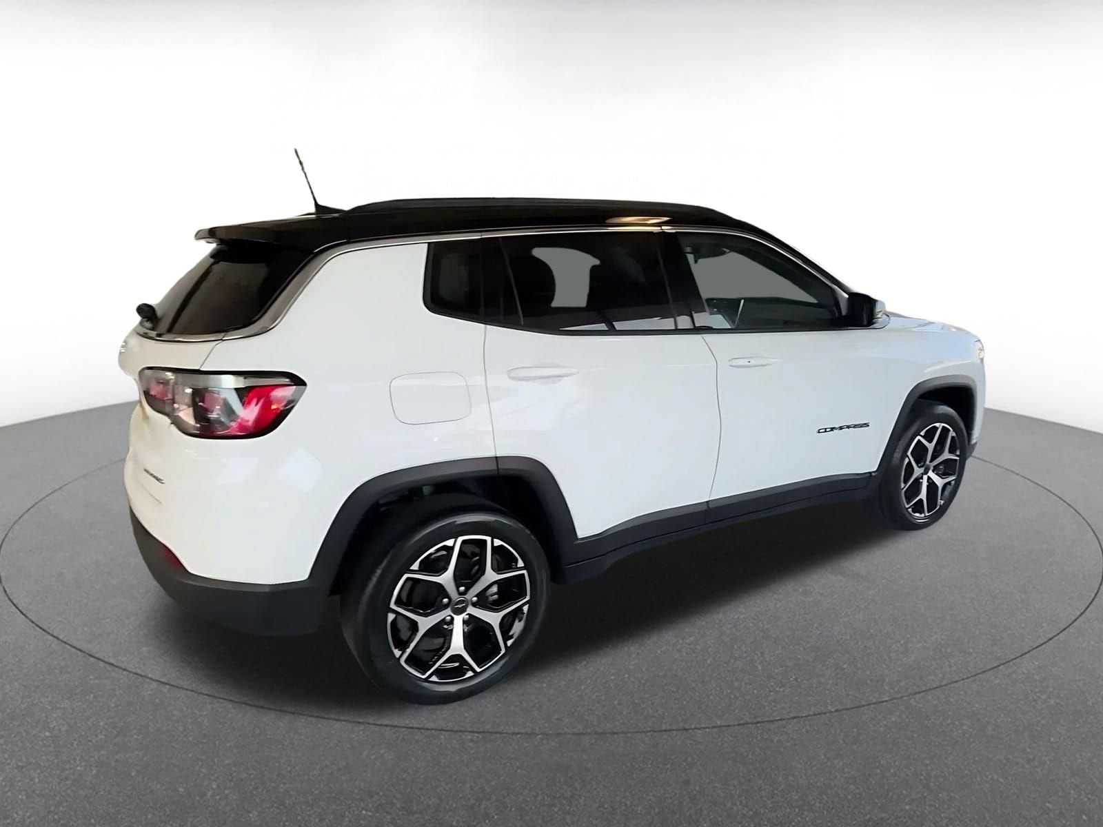 Thumbnail: 2025 Jeep Compass - 13