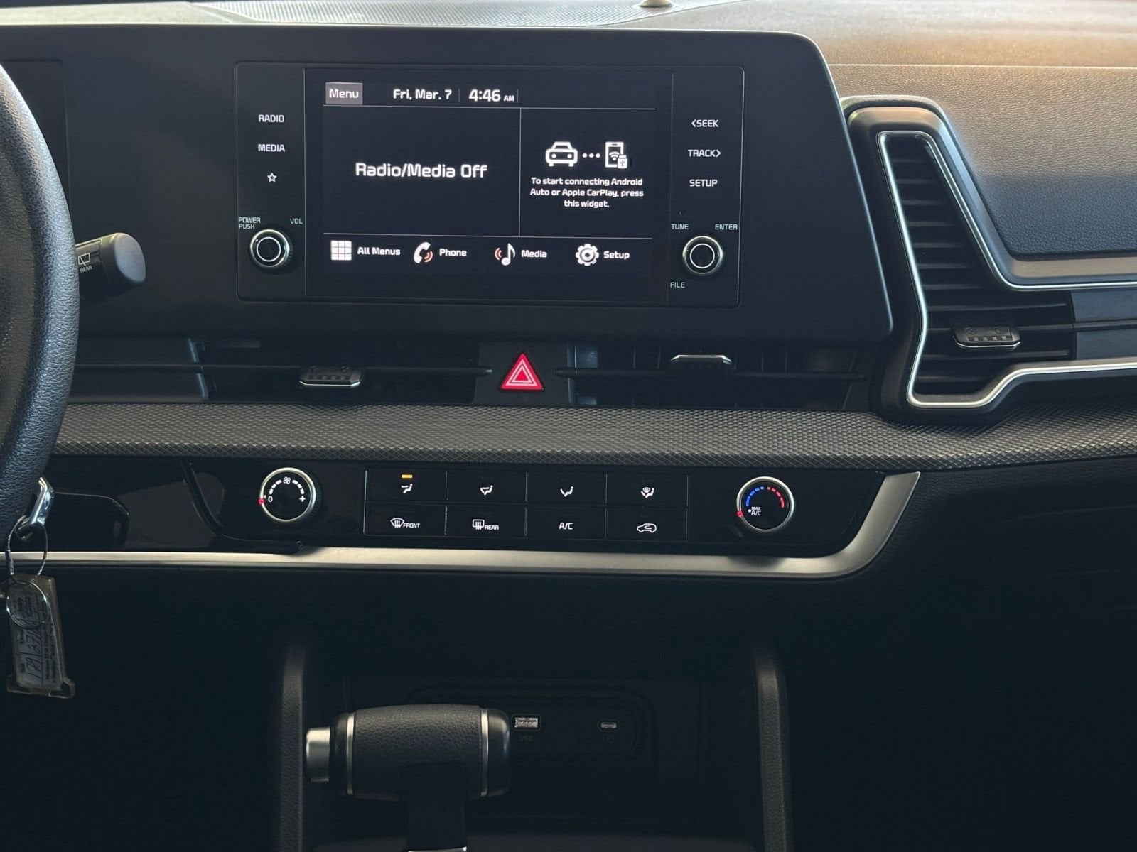 2023 Kia Sportage LX 20