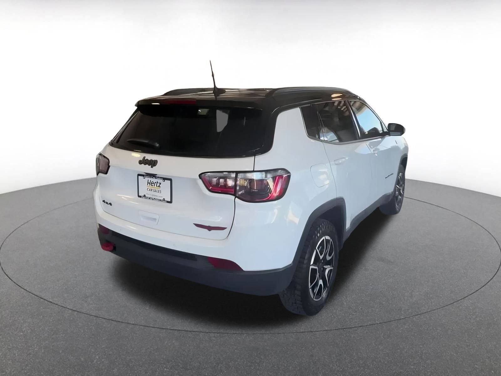 Thumbnail: 2025 Jeep Compass - 12