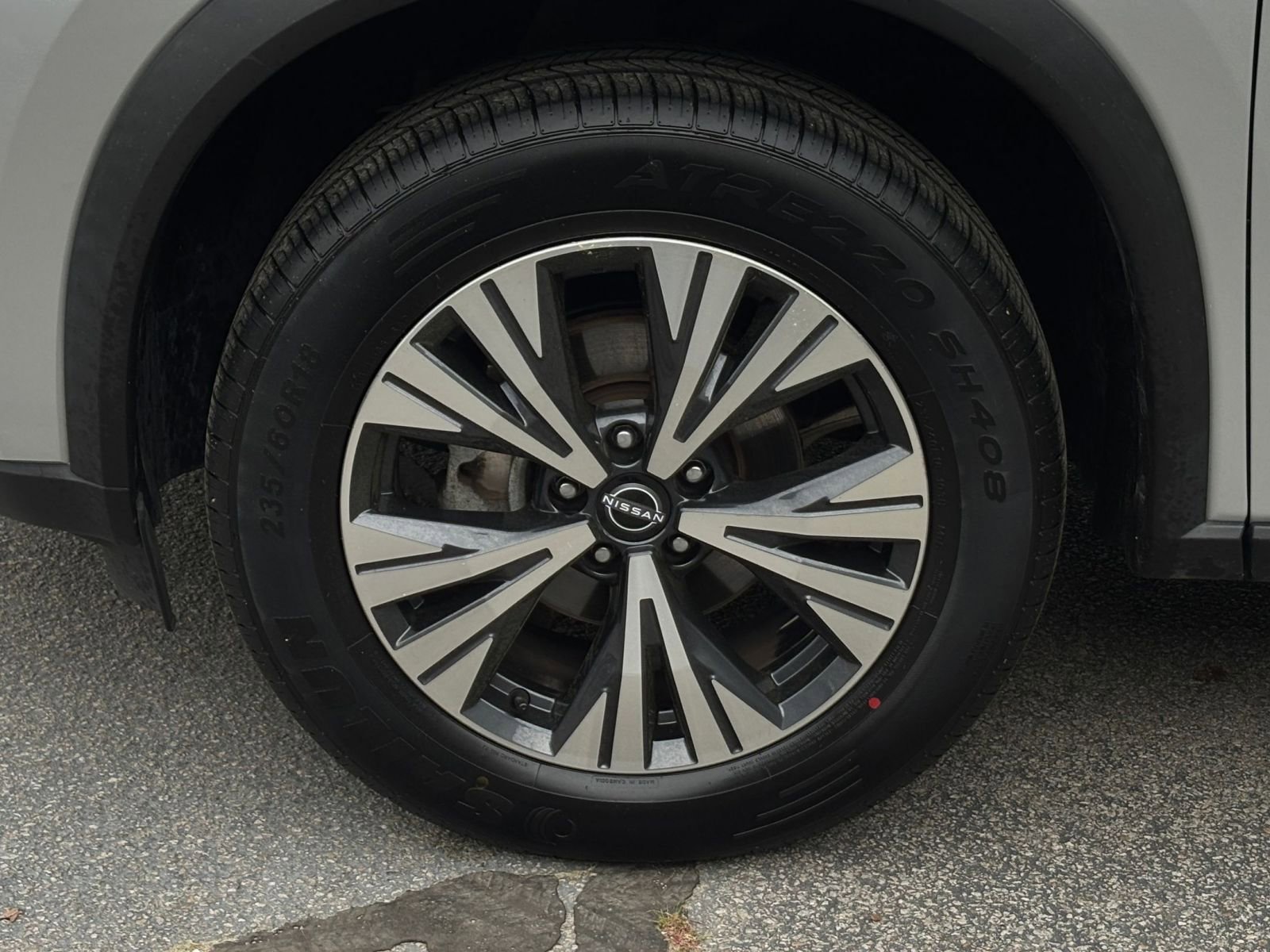 Thumbnail: 2023 Nissan Rogue - 31