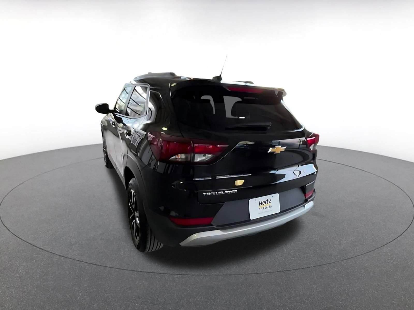 Thumbnail: 2025 Chevrolet TrailBlazer - 16