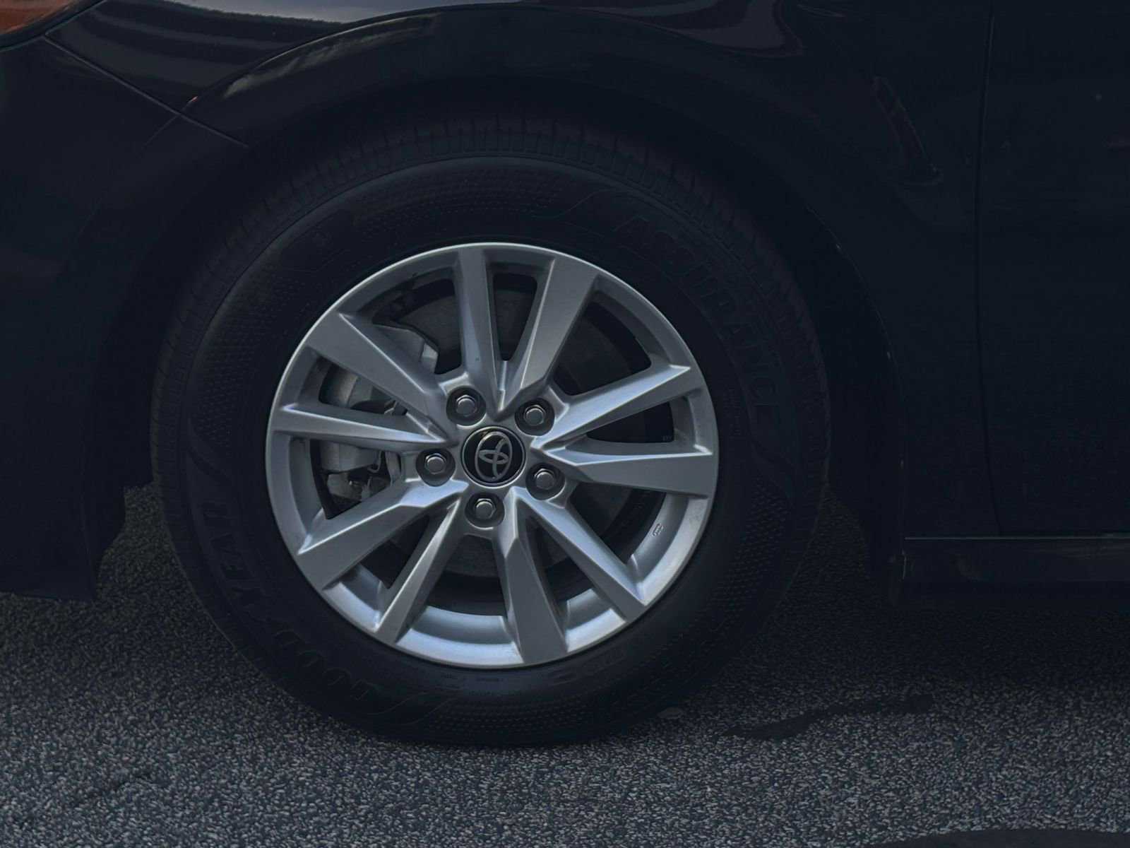 Thumbnail: 2025 Toyota Camry - 34