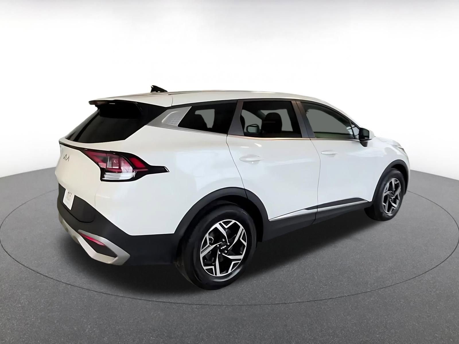 Thumbnail: 2025 Kia Sportage - 21