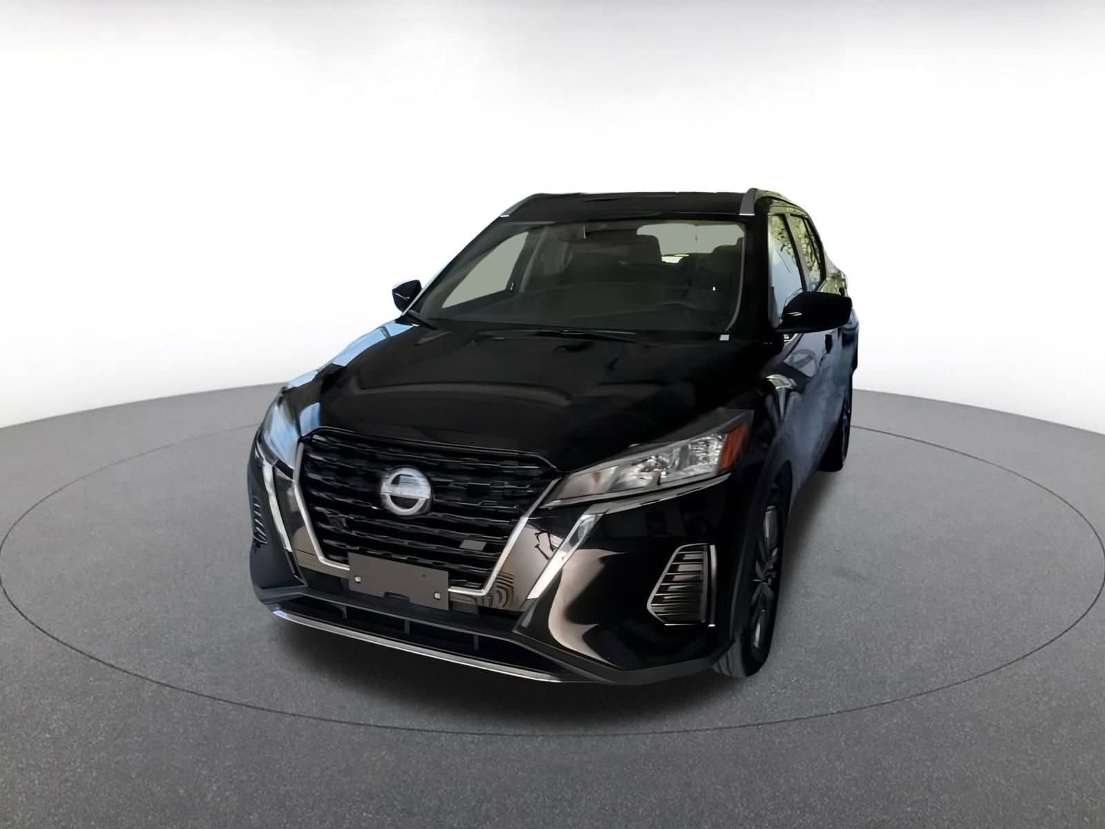 Thumbnail: 2024 Nissan Kicks - 16