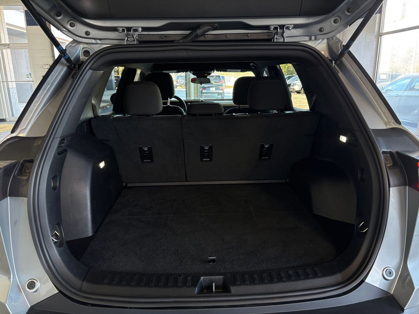 Thumbnail: 2025 Chevrolet Equinox - 30